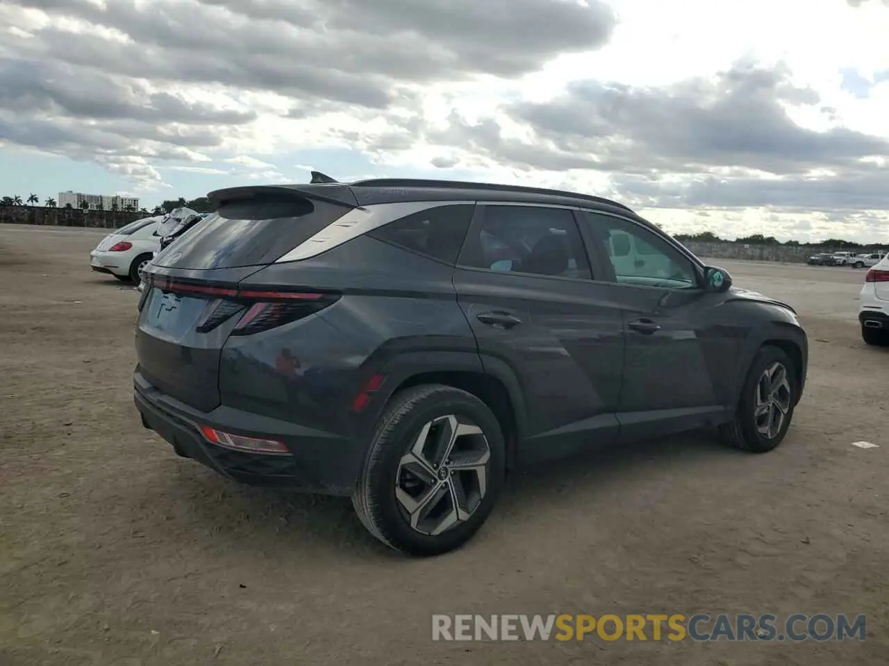 3 fotografías del automóvil dañado 5NMJF3AE4NH029412 HYUNDAI TUCSON 2022