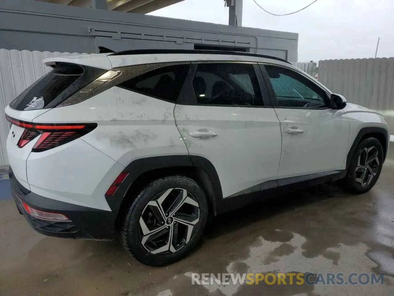 3 fotografías del automóvil dañado 5NMJF3AE4NH129297 HYUNDAI TUCSON 2022