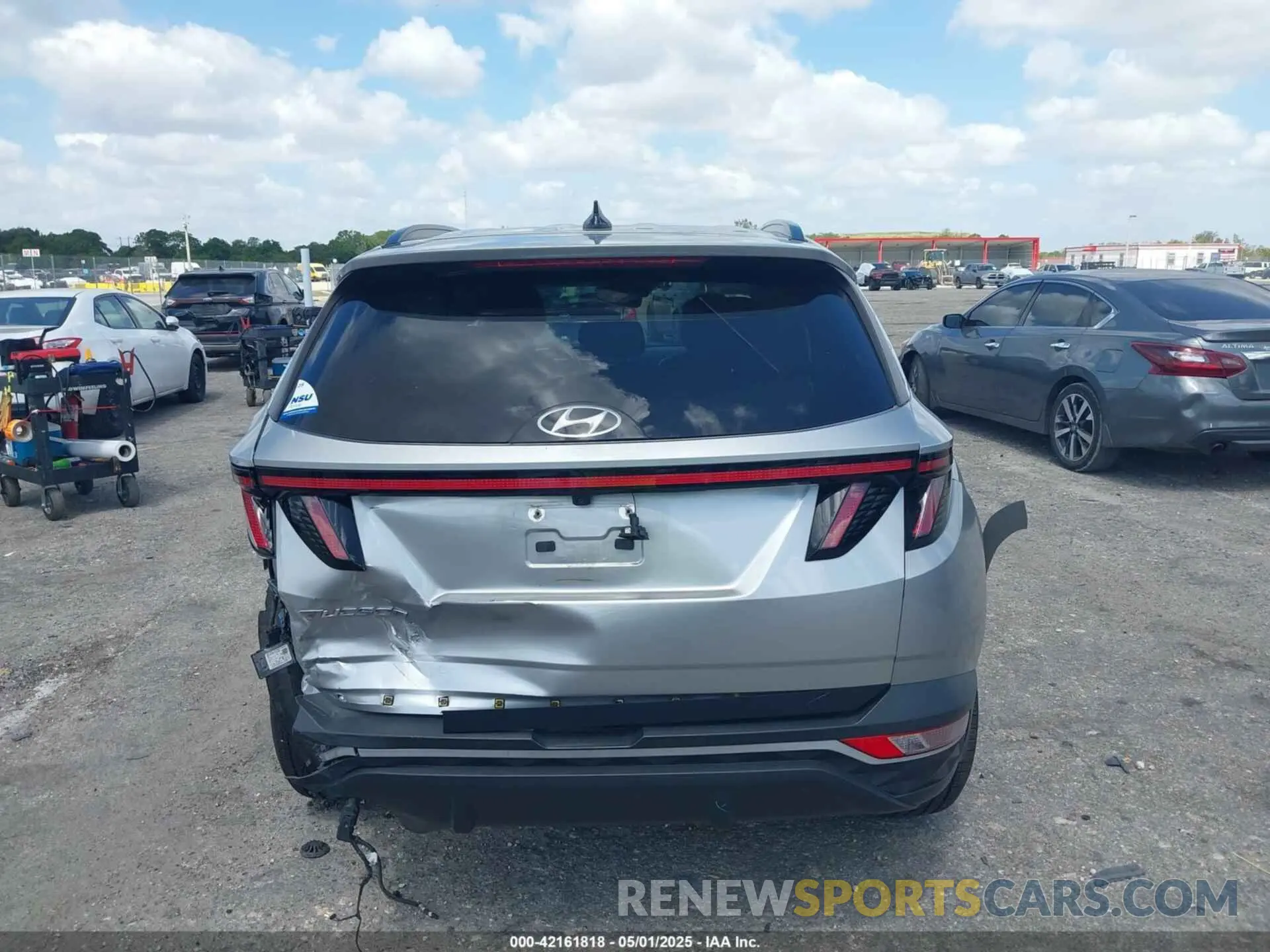 16 fotografías del automóvil dañado 5NMJF3AE7NH007789 HYUNDAI TUCSON 2022