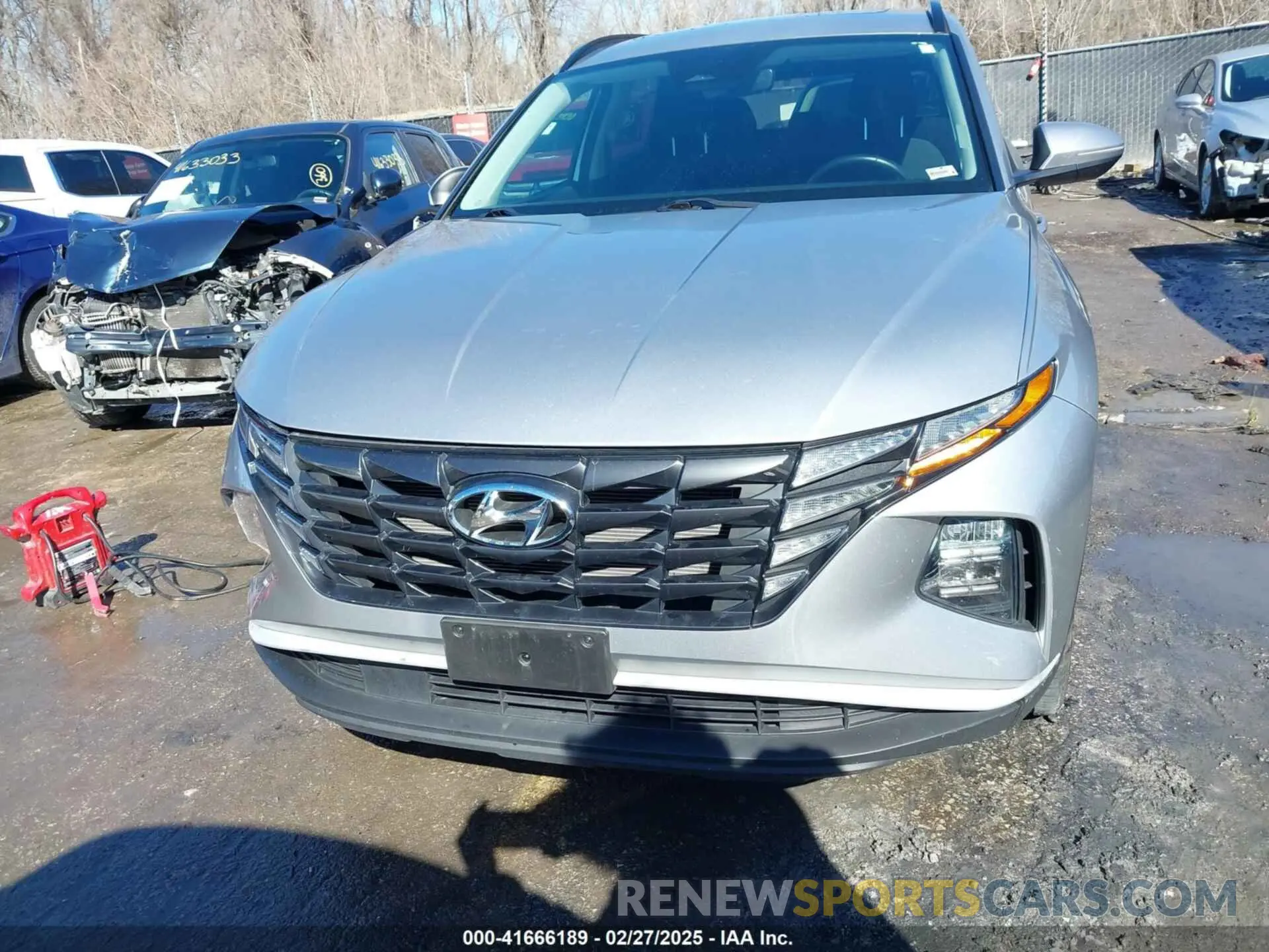 12 fotografías del automóvil dañado 5NMJF3AE8NH047847 HYUNDAI TUCSON 2022