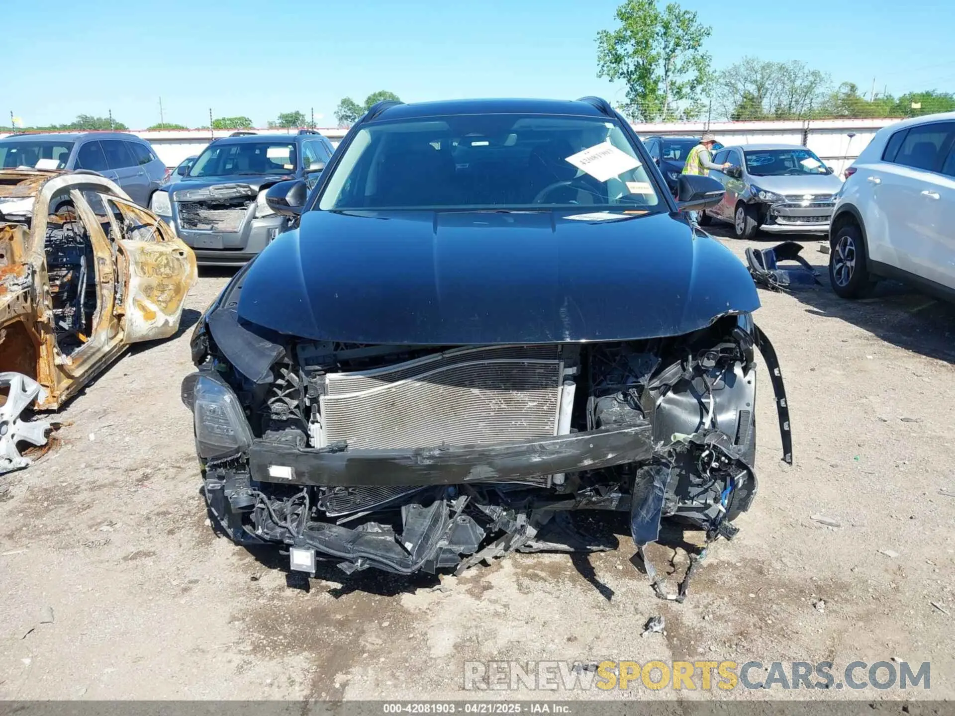 13 fotografías del automóvil dañado 5NMJF3AE9NH050028 HYUNDAI TUCSON 2022