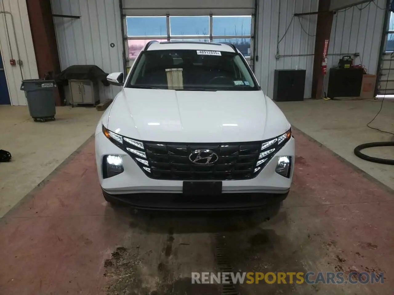 5 fotografías del automóvil dañado 5NMJFCAE1NH140158 HYUNDAI TUCSON 2022