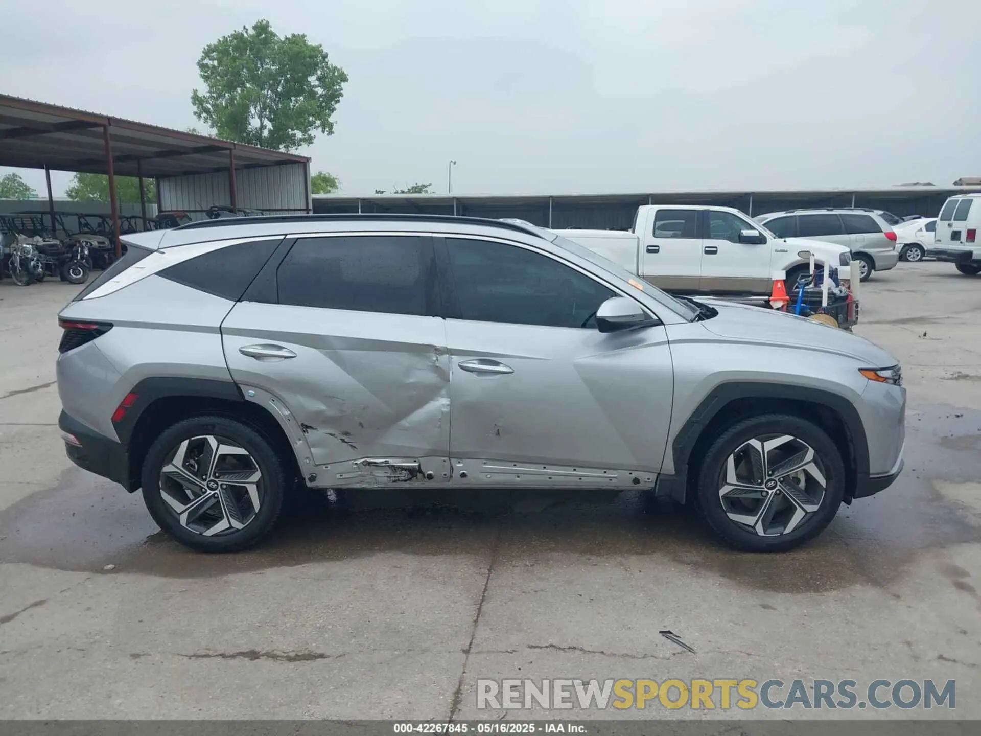 13 fotografías del automóvil dañado 5NMJFCAE1NH153444 HYUNDAI TUCSON 2022