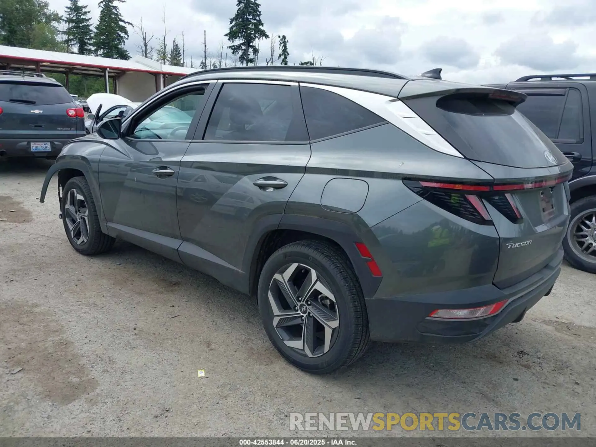 3 fotografías del automóvil dañado 5NMJFCAE3NH124480 HYUNDAI TUCSON 2022