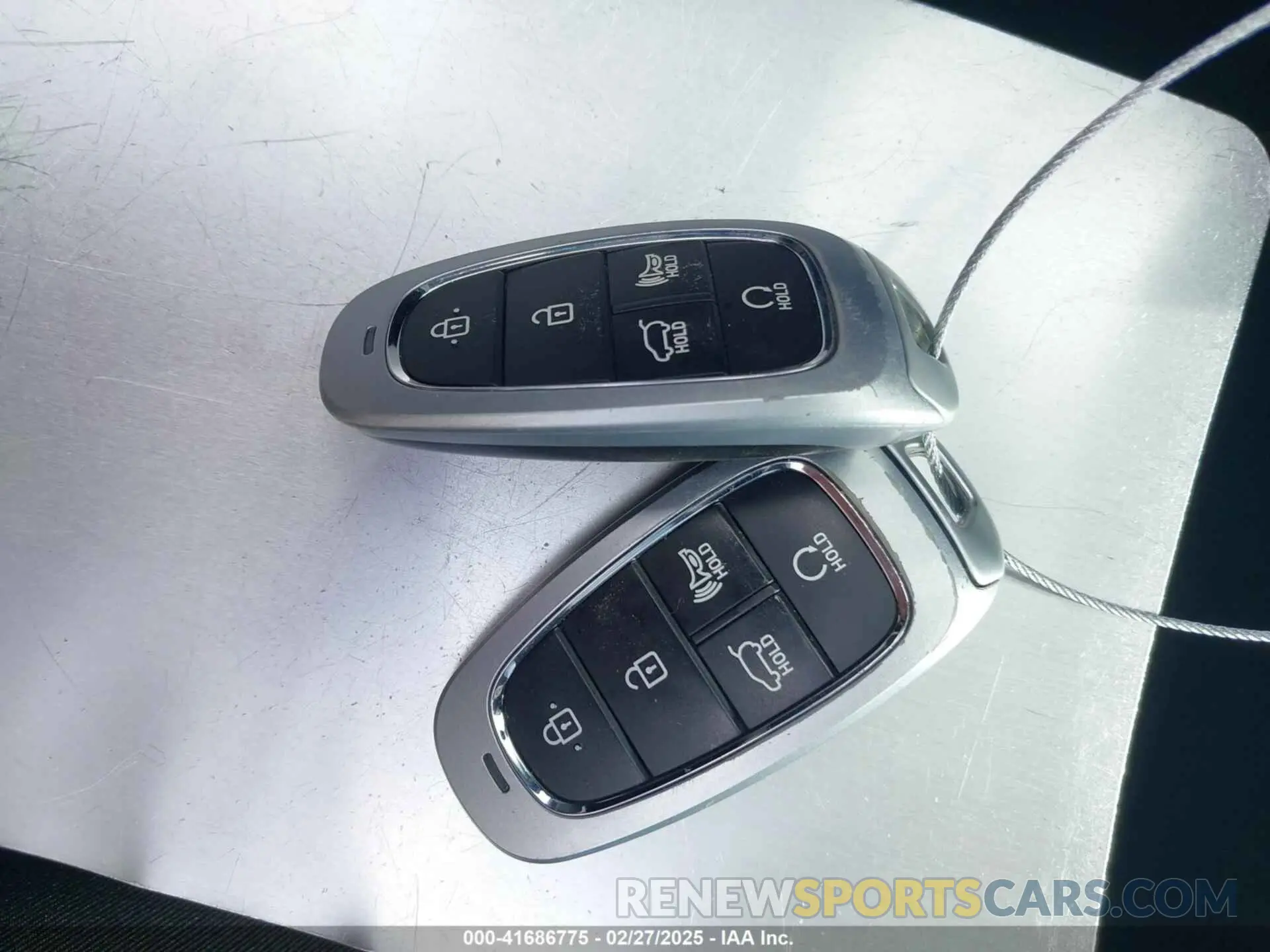11 fotografías del automóvil dañado 5NMJFCAE4NH082661 HYUNDAI TUCSON 2022