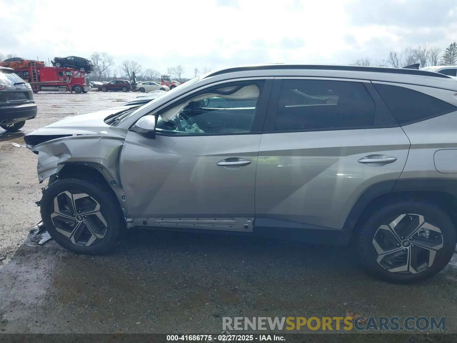 15 fotografías del automóvil dañado 5NMJFCAE4NH082661 HYUNDAI TUCSON 2022