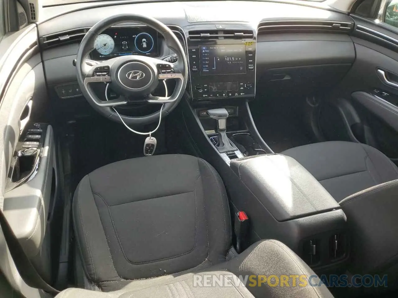 8 fotografías del automóvil dañado 5NMJFCAE4NH091053 HYUNDAI TUCSON 2022
