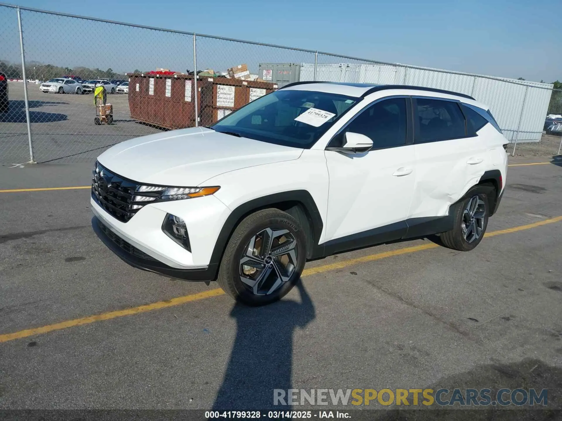 2 fotografías del automóvil dañado 5NMJFCAE4NH096155 HYUNDAI TUCSON 2022