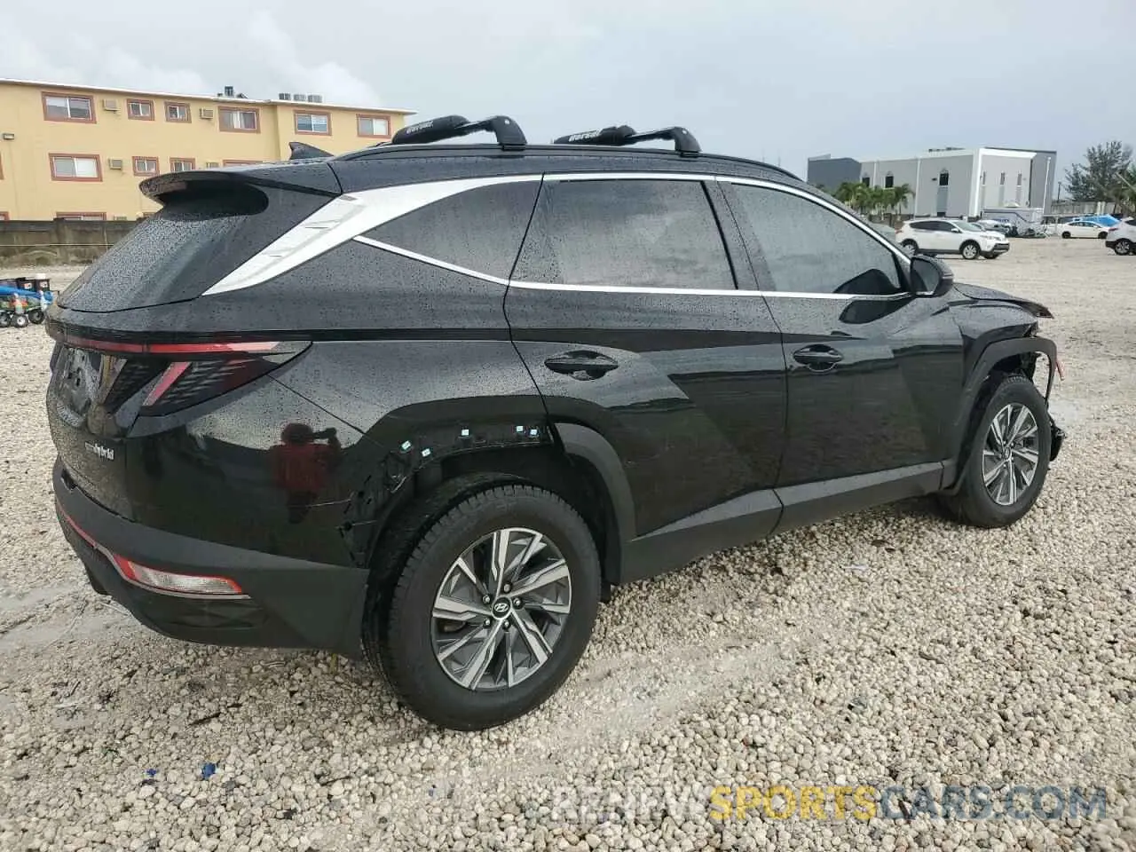 3 fotografías del automóvil dañado KM8JBCA11NU029770 HYUNDAI TUCSON 2022