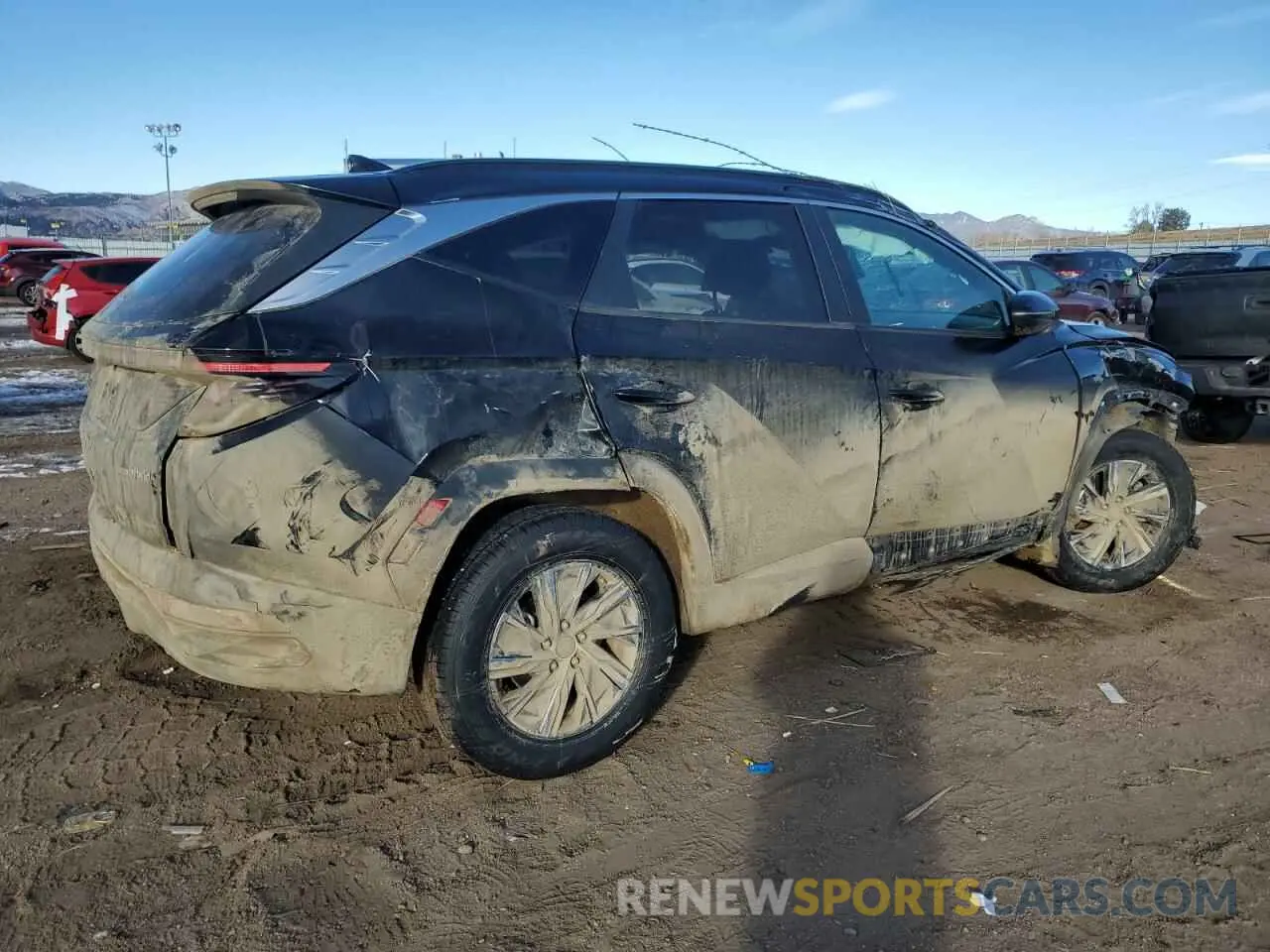 3 fotografías del automóvil dañado KM8JBCA12NU050594 HYUNDAI TUCSON 2022