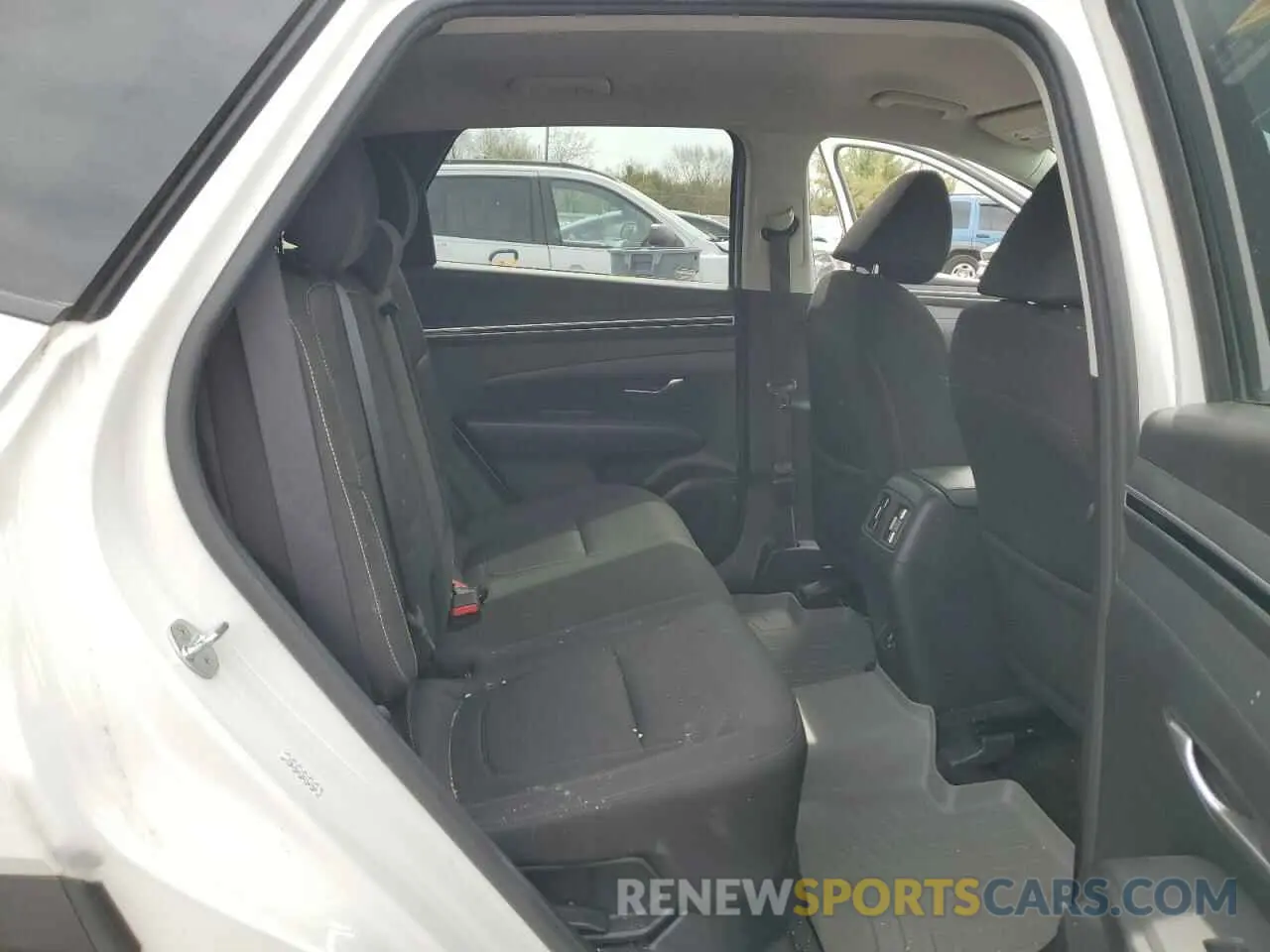 11 fotografías del automóvil dañado KM8JBCA18NU010925 HYUNDAI TUCSON 2022