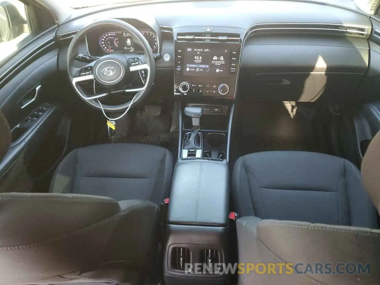 8 fotografías del automóvil dañado KM8JBCAE2NU065874 HYUNDAI TUCSON 2022