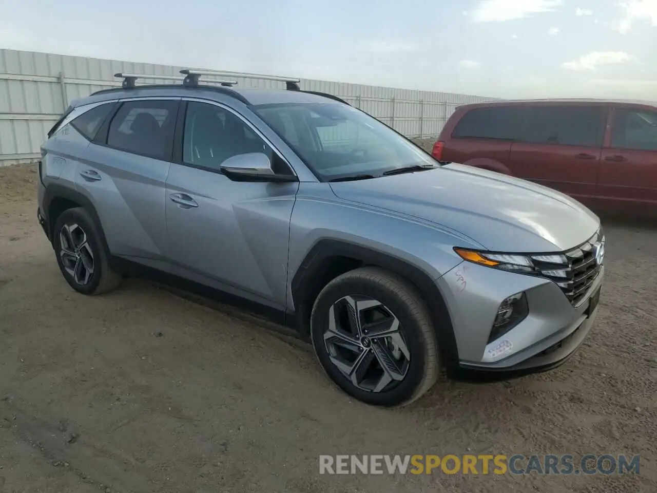 4 fotografías del automóvil dañado KM8JBDA21NU047586 HYUNDAI TUCSON 2022