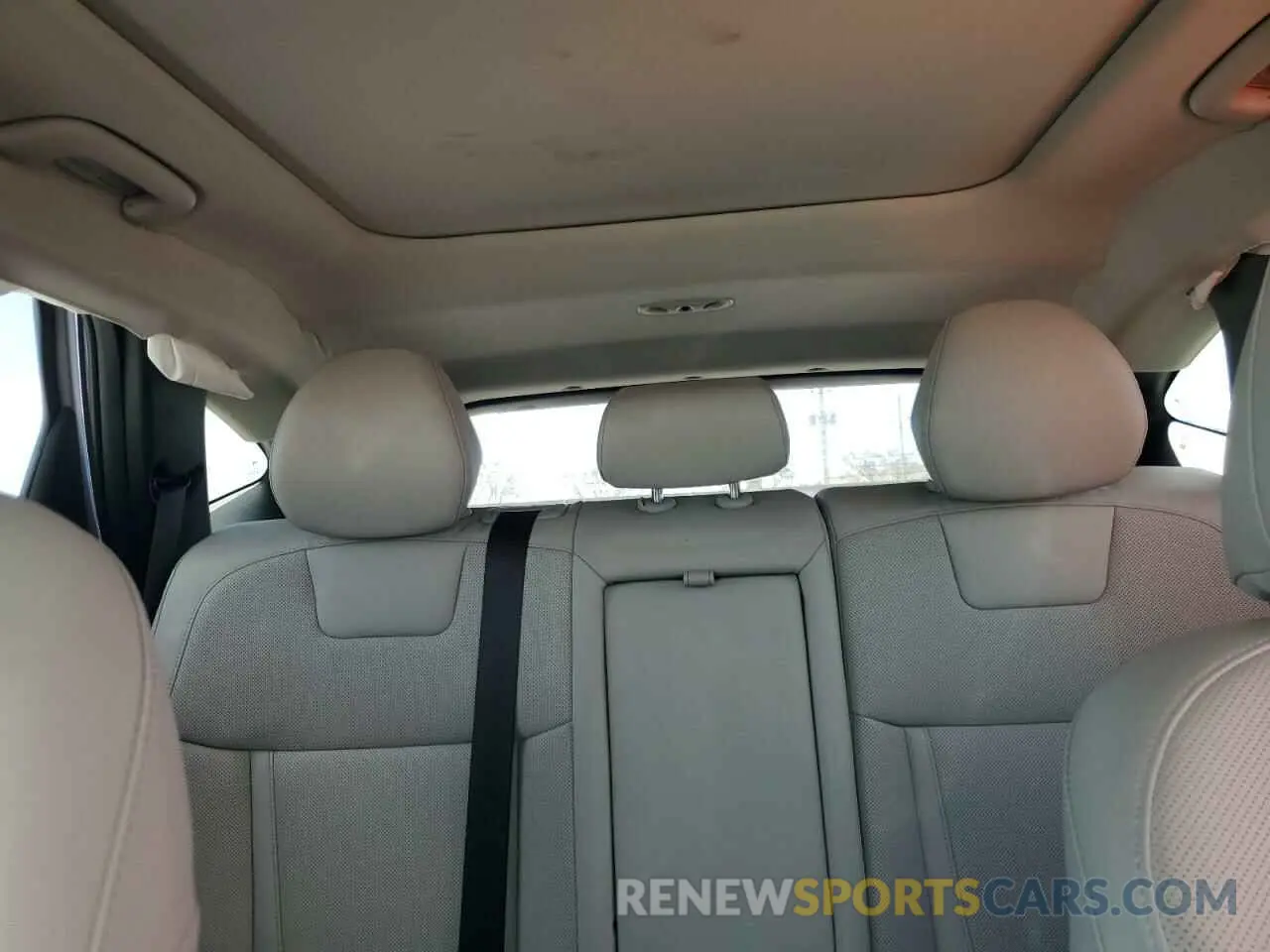 10 fotografías del automóvil dañado KM8JECA18NU052468 HYUNDAI TUCSON 2022