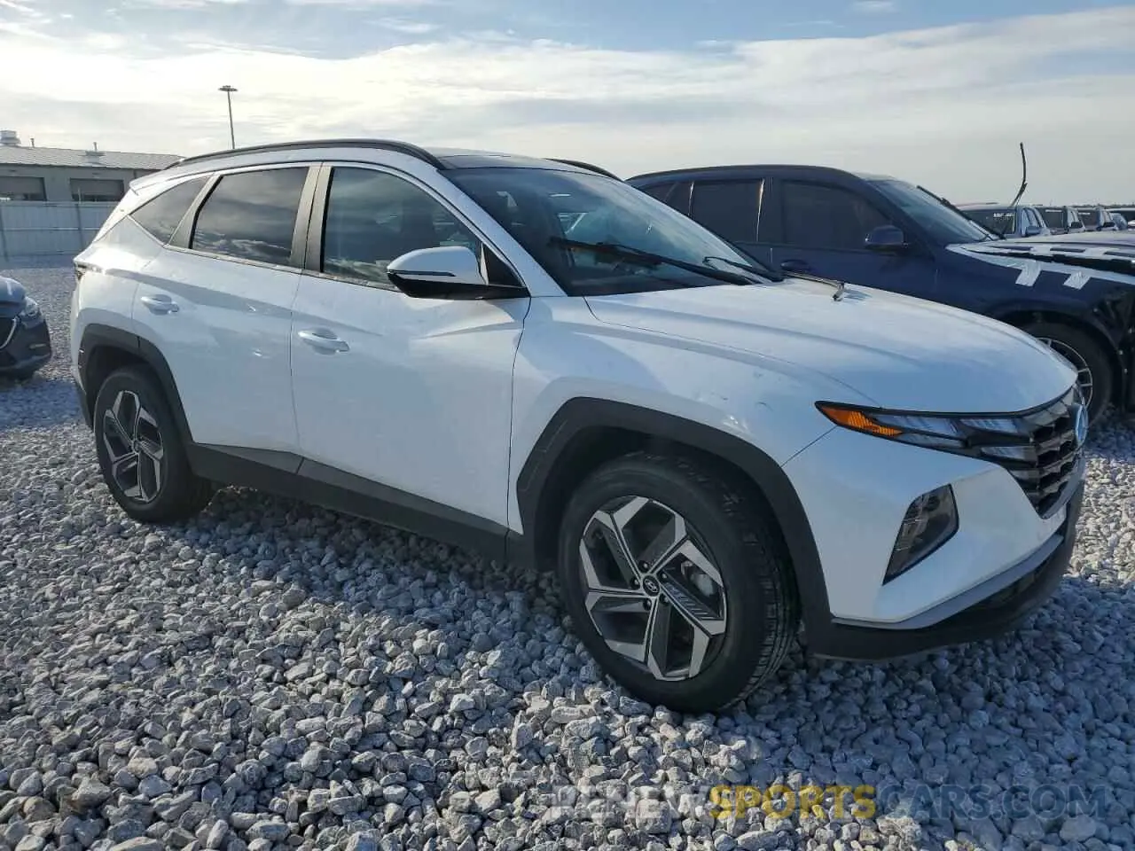 4 fotografías del automóvil dañado KM8JFCA17NU012055 HYUNDAI TUCSON 2022