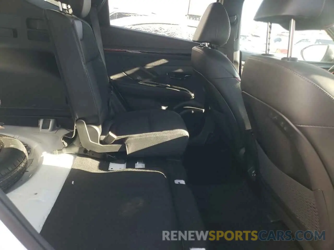 10 fotografías del automóvil dañado KM8JFCAE4NU151370 HYUNDAI TUCSON 2022