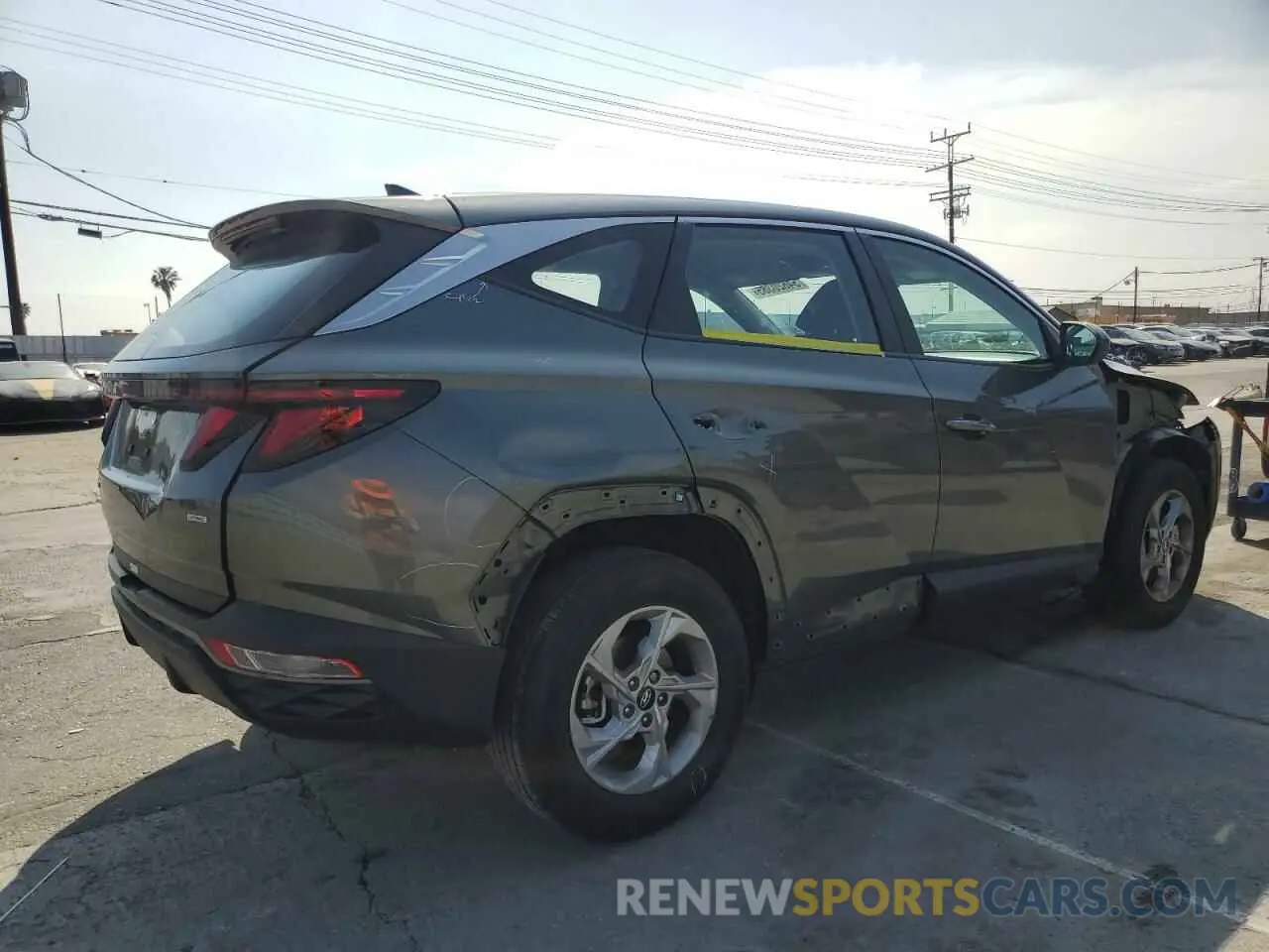 3 fotografías del automóvil dañado 5NMJACAE4PH280531 HYUNDAI TUCSON 2023