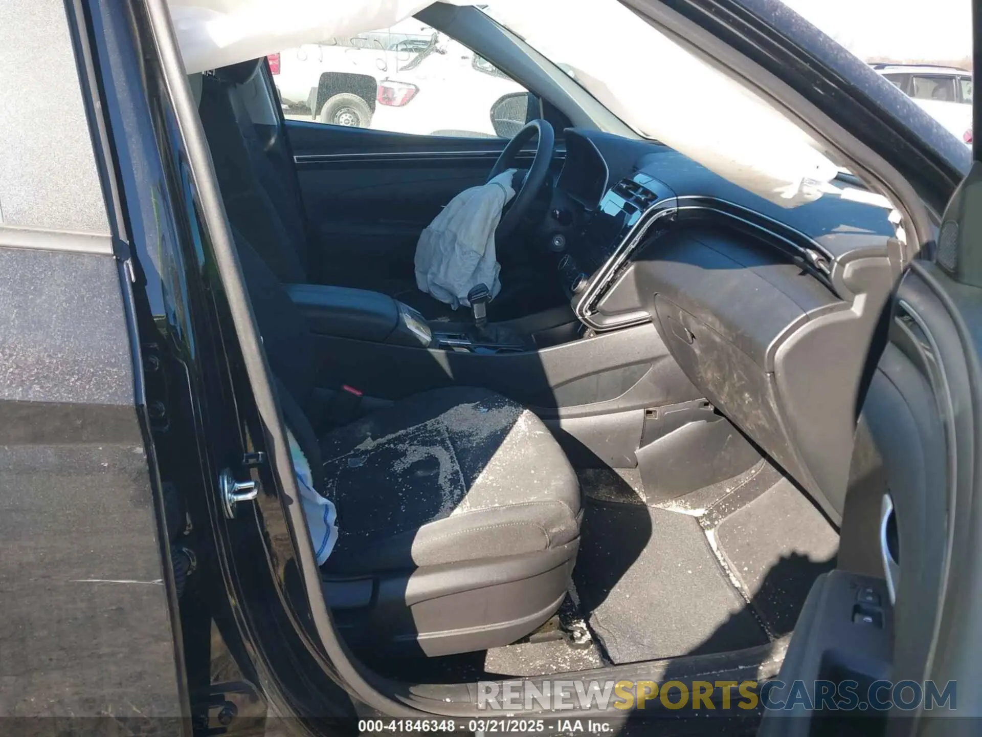 5 fotografías del automóvil dañado 5NMJACAE5PH183824 HYUNDAI TUCSON 2023