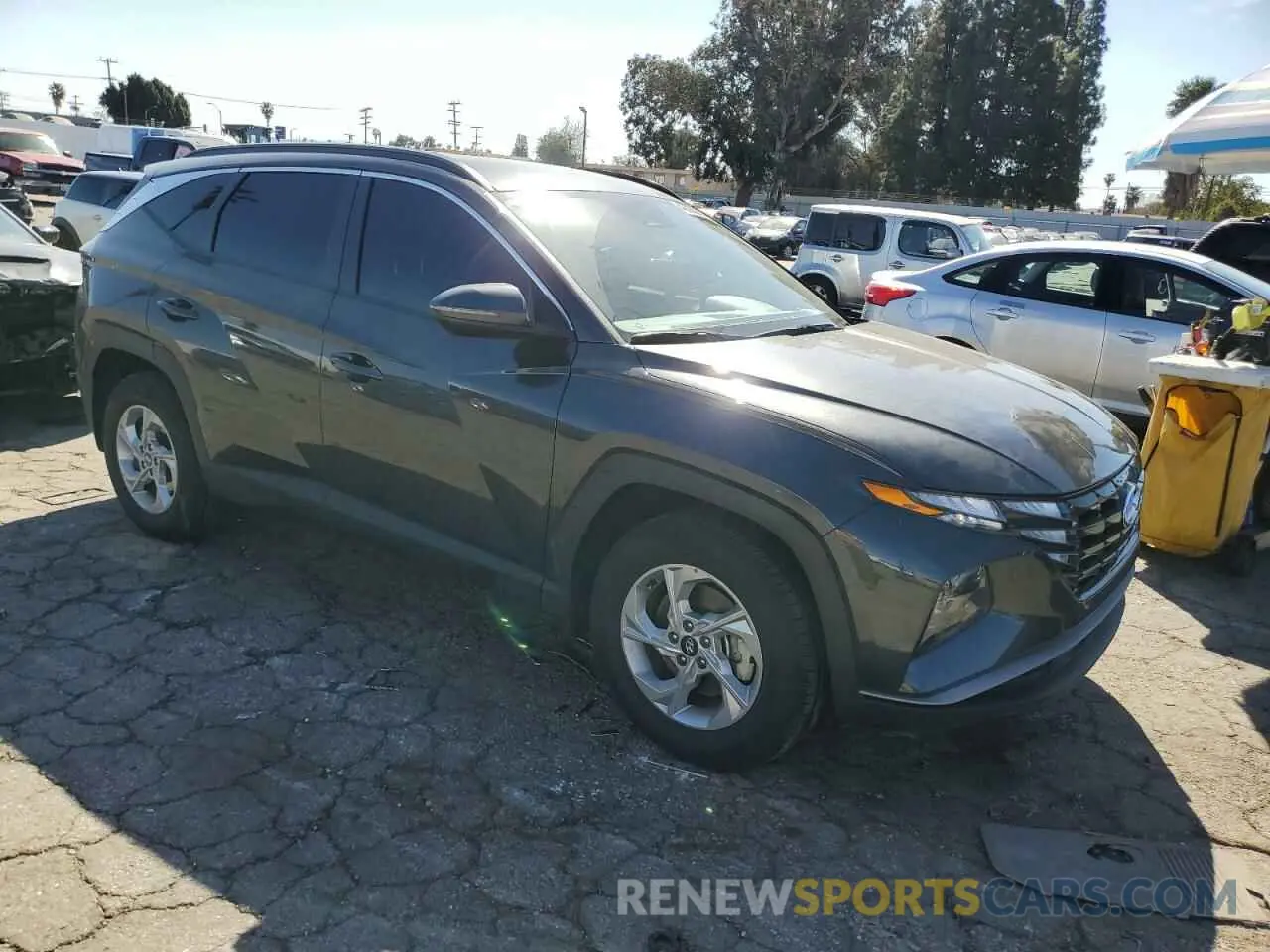 4 fotografías del automóvil dañado 5NMJB3AE4PH233335 HYUNDAI TUCSON 2023