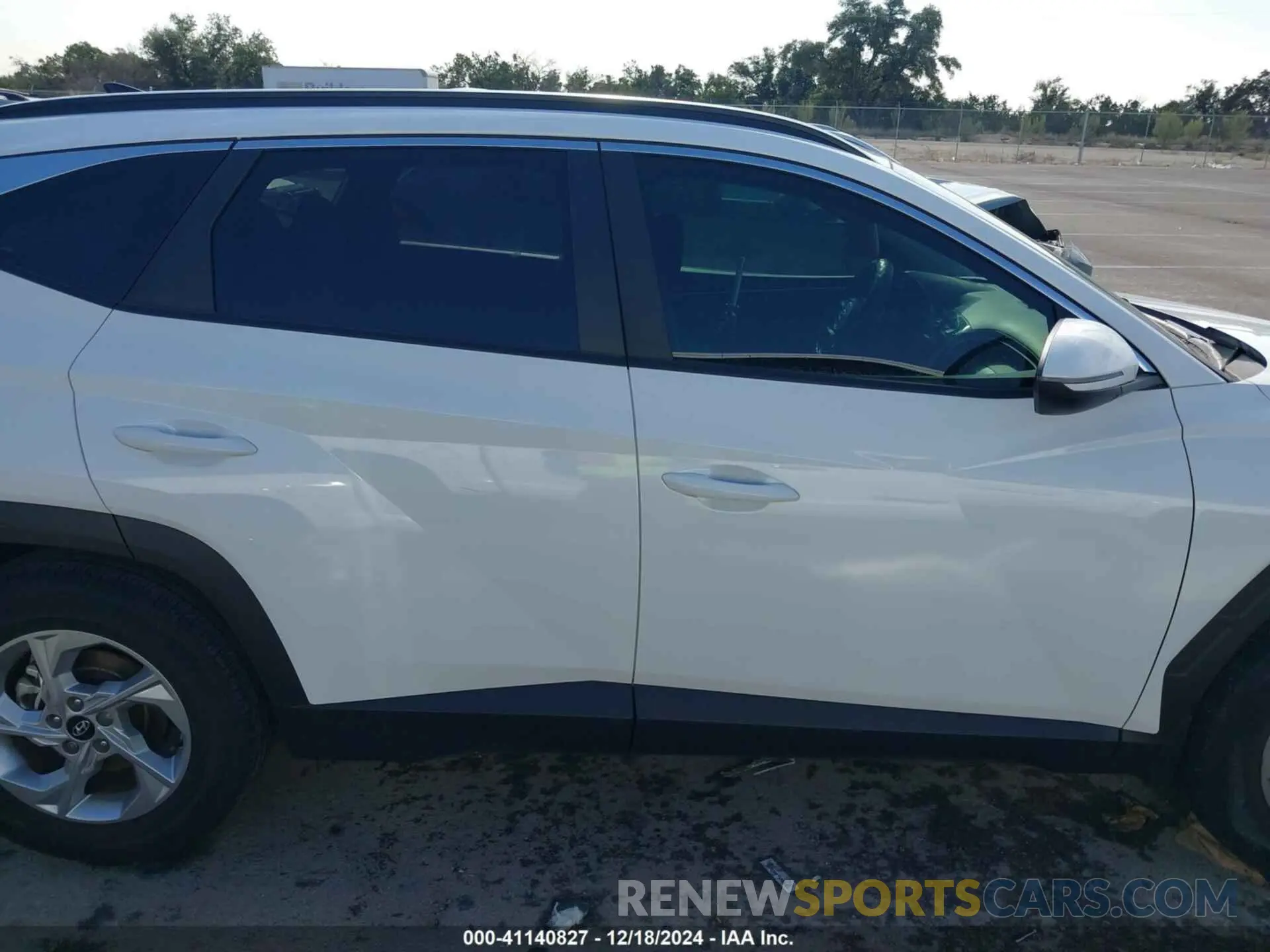 13 fotografías del automóvil dañado 5NMJB3AE7PH240148 HYUNDAI TUCSON 2023