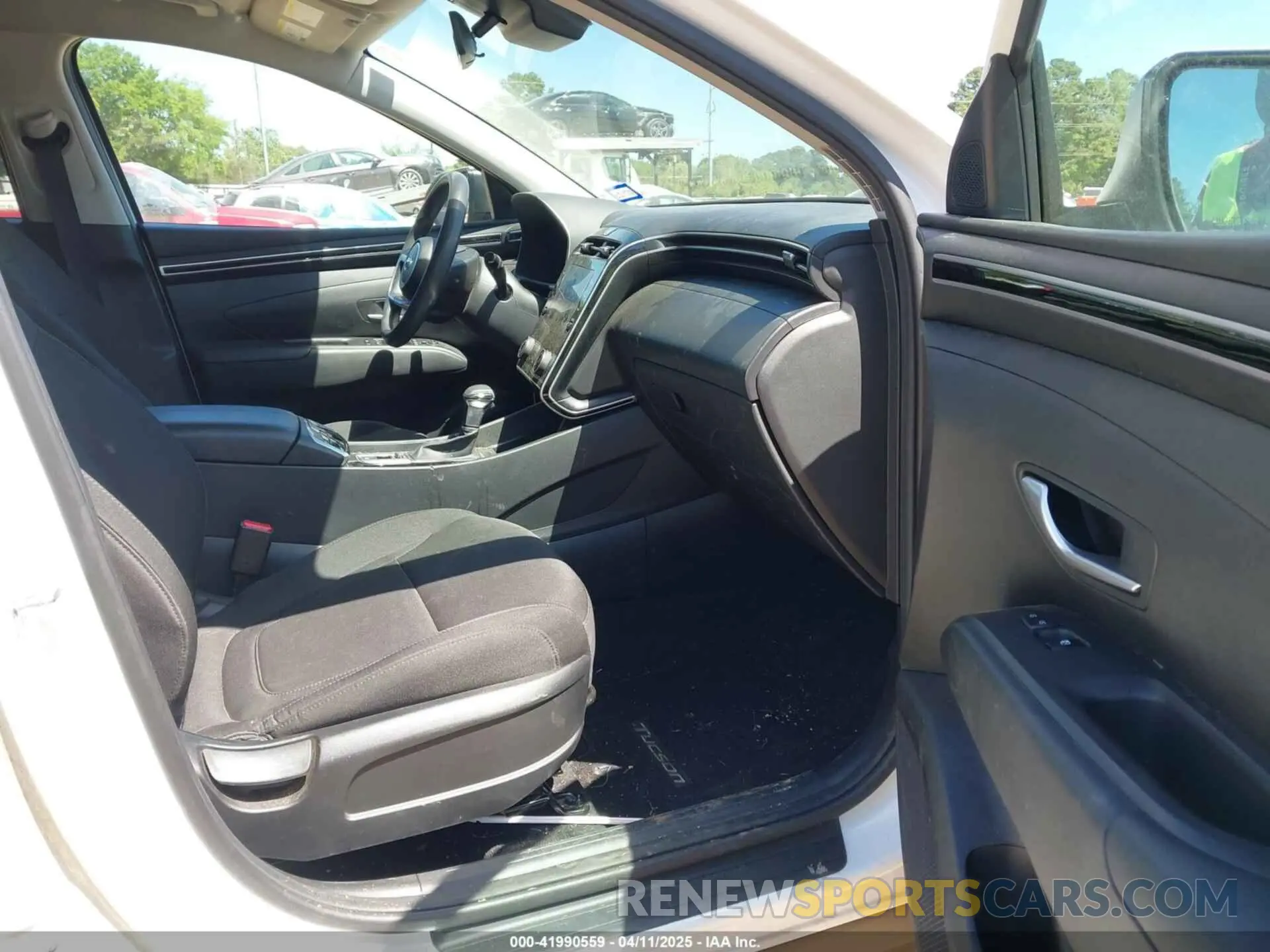 5 fotografías del automóvil dañado 5NMJB3AE7PH274025 HYUNDAI TUCSON 2023