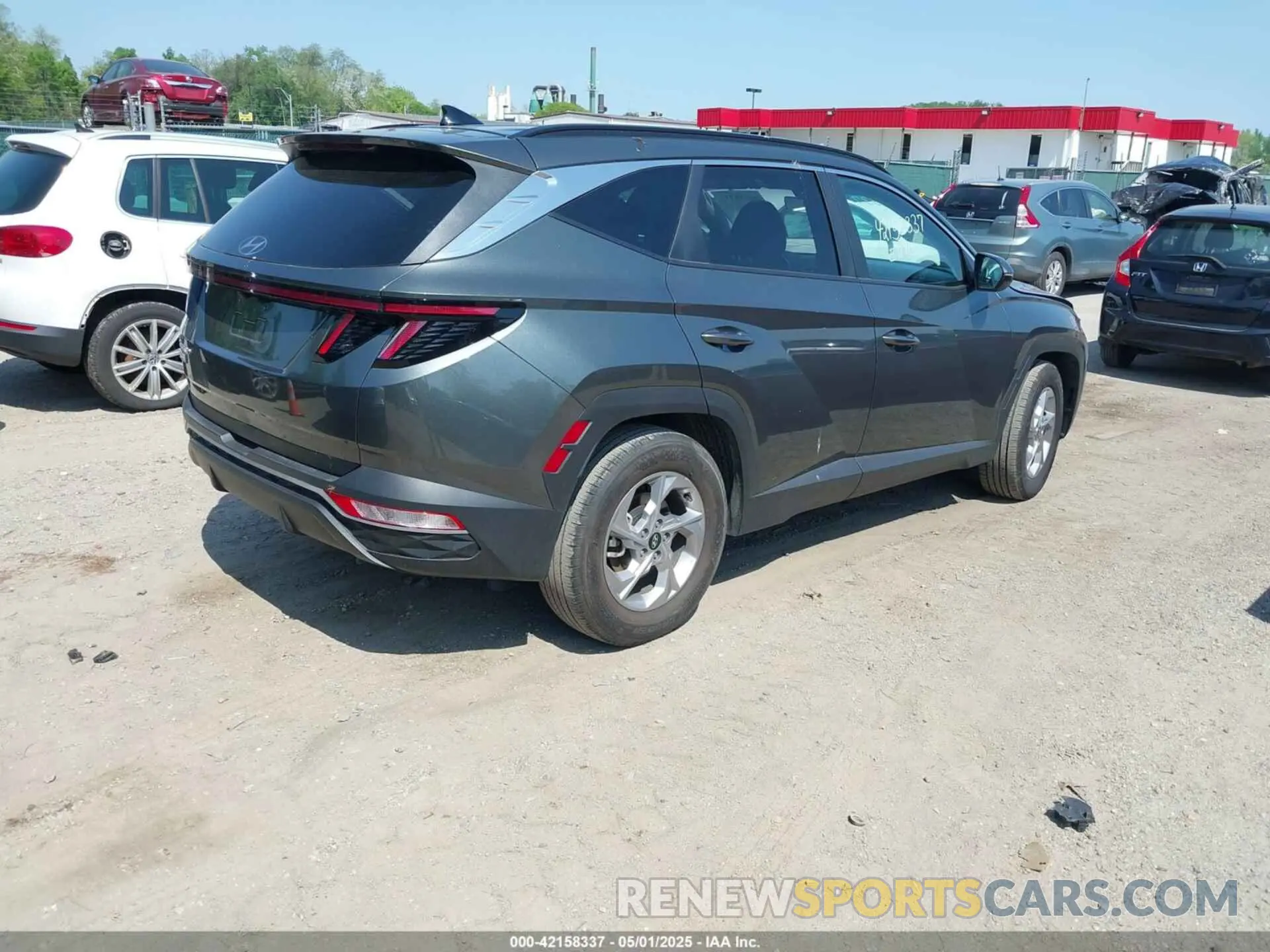 4 fotografías del automóvil dañado 5NMJB3AEXPH203336 HYUNDAI TUCSON 2023