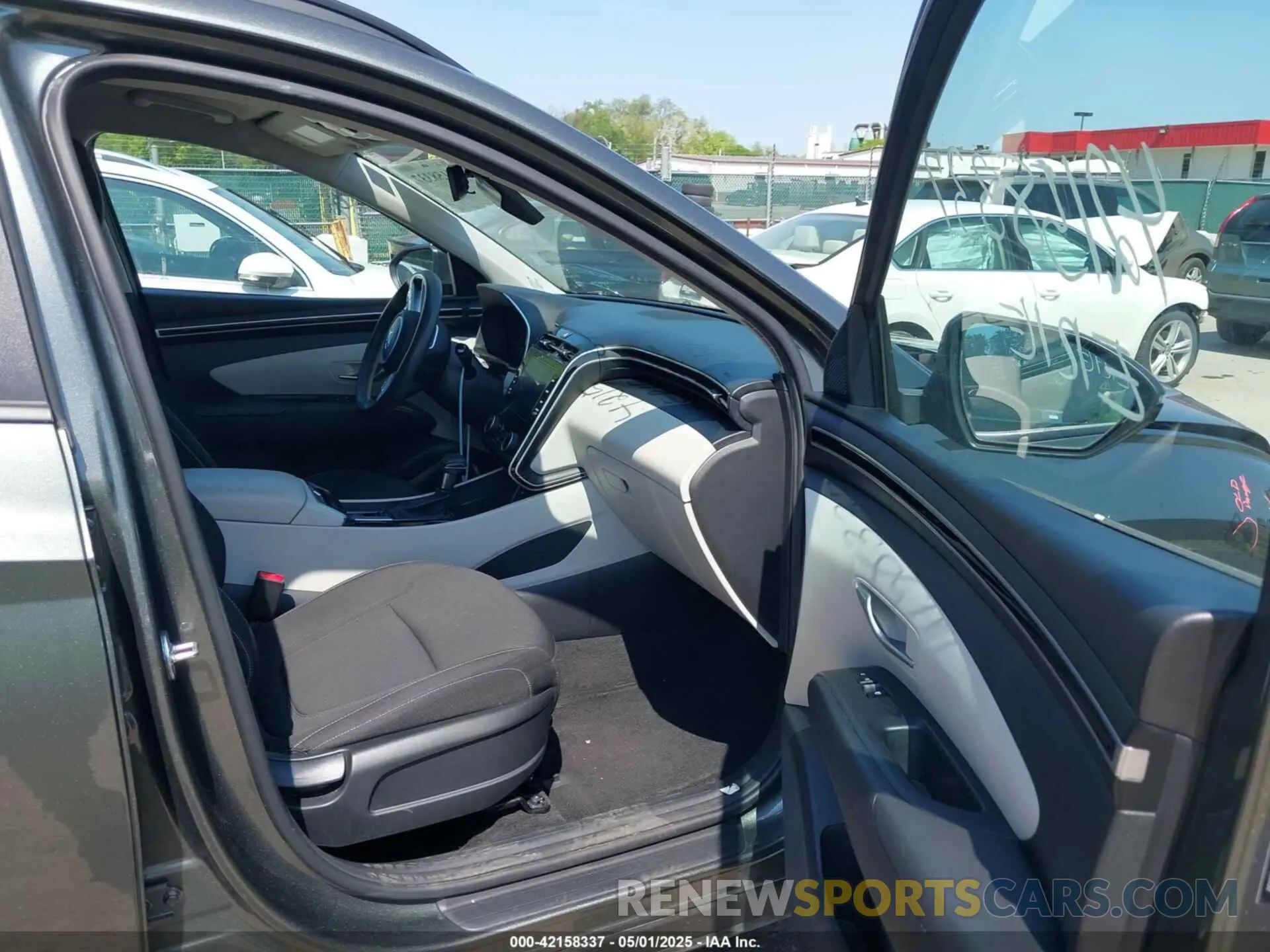 5 fotografías del automóvil dañado 5NMJB3AEXPH203336 HYUNDAI TUCSON 2023