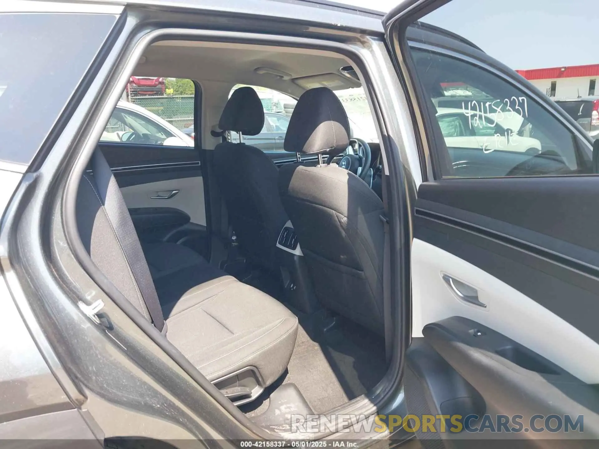 8 fotografías del automóvil dañado 5NMJB3AEXPH203336 HYUNDAI TUCSON 2023