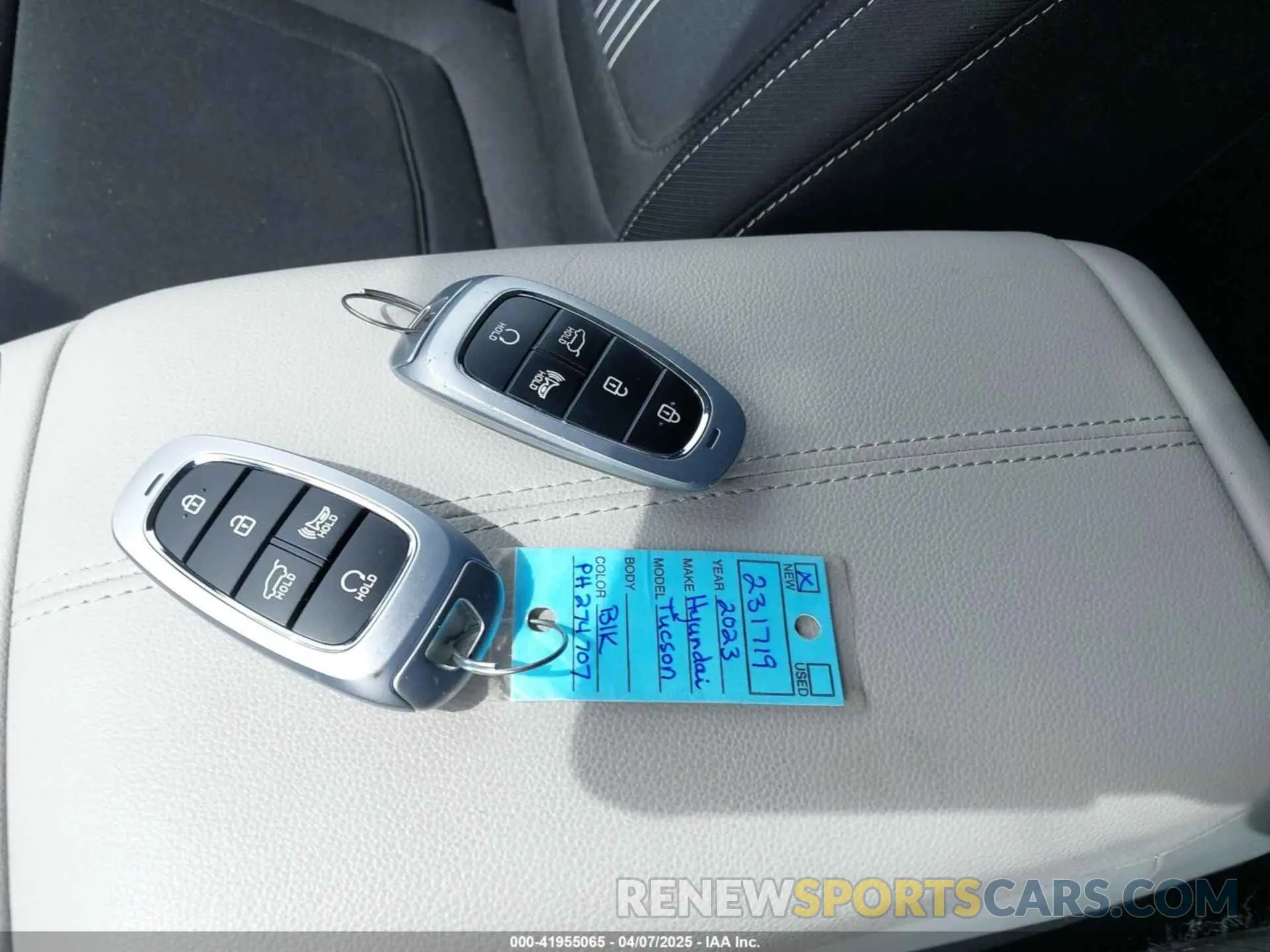 11 fotografías del automóvil dañado 5NMJBCAE0PH274707 HYUNDAI TUCSON 2023