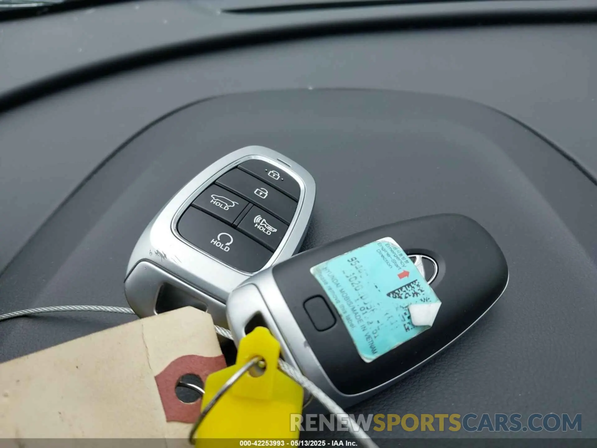 11 fotografías del automóvil dañado 5NMJBCAE1PH236340 HYUNDAI TUCSON 2023