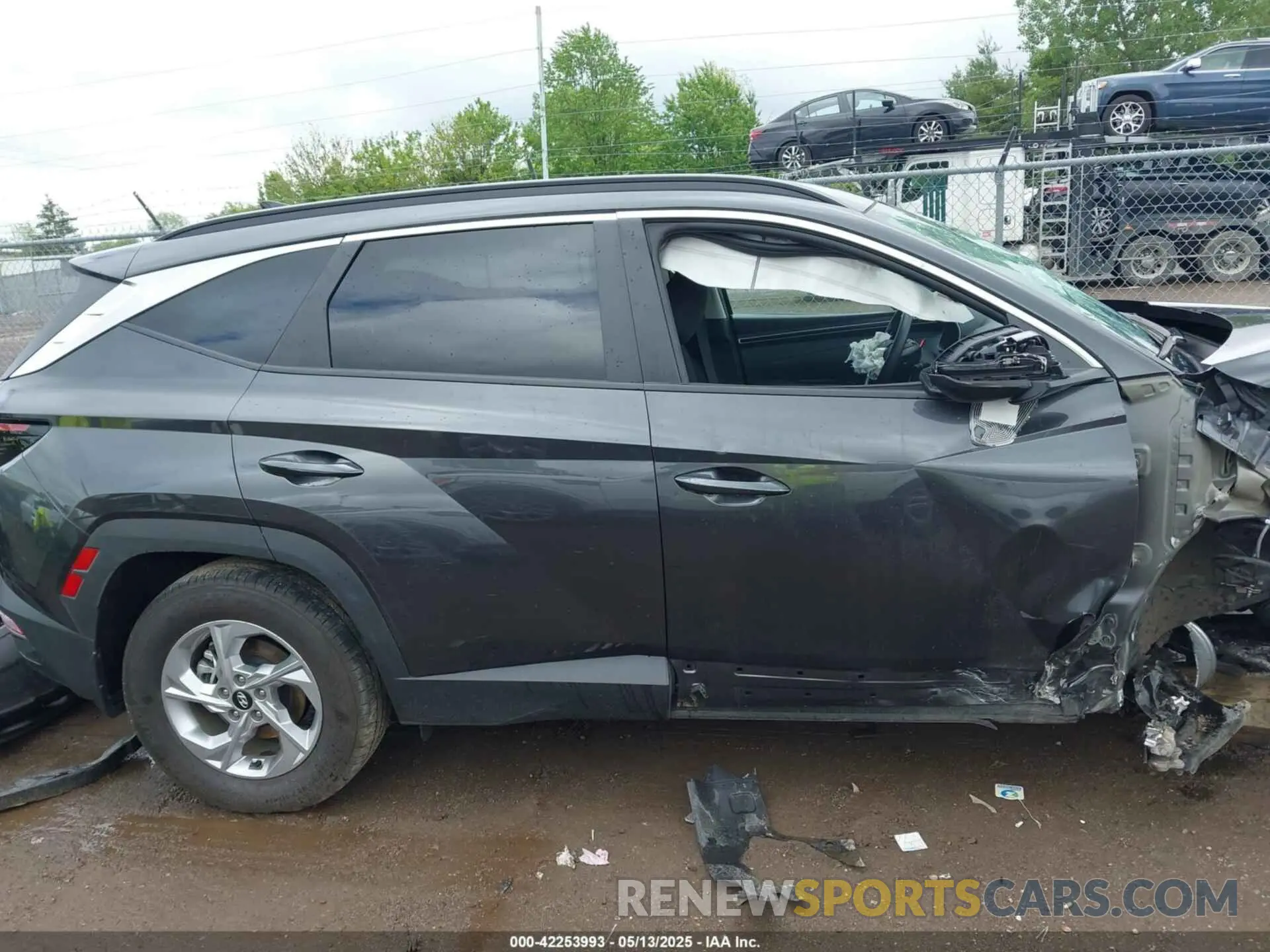 14 fotografías del automóvil dañado 5NMJBCAE1PH236340 HYUNDAI TUCSON 2023