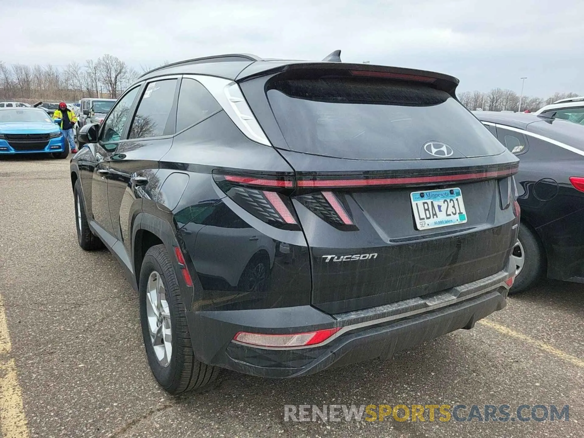 9 fotografías del automóvil dañado 5NMJBCAE1PH273680 HYUNDAI TUCSON 2023