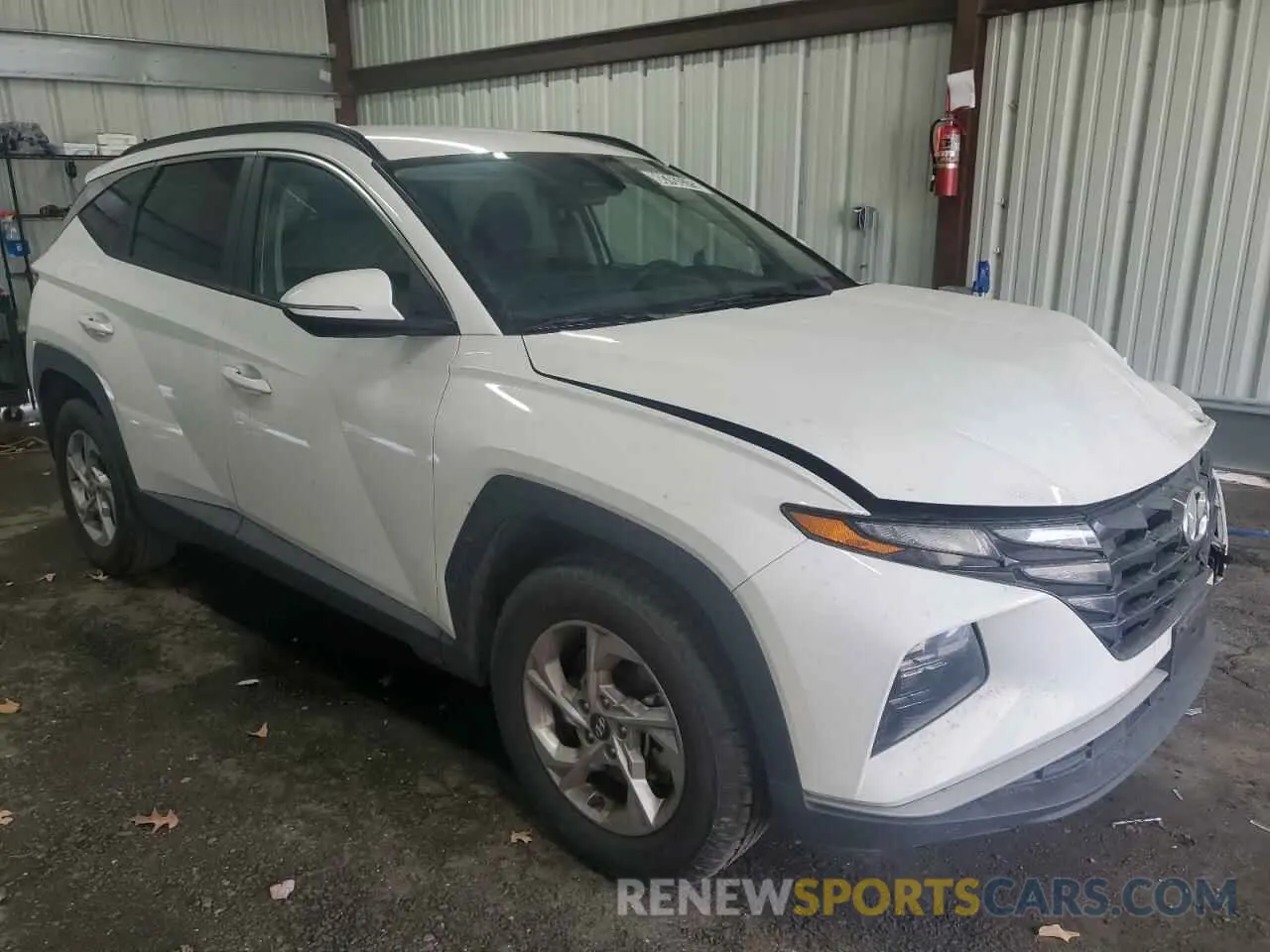 4 fotografías del automóvil dañado 5NMJBCAE3PH214307 HYUNDAI TUCSON 2023