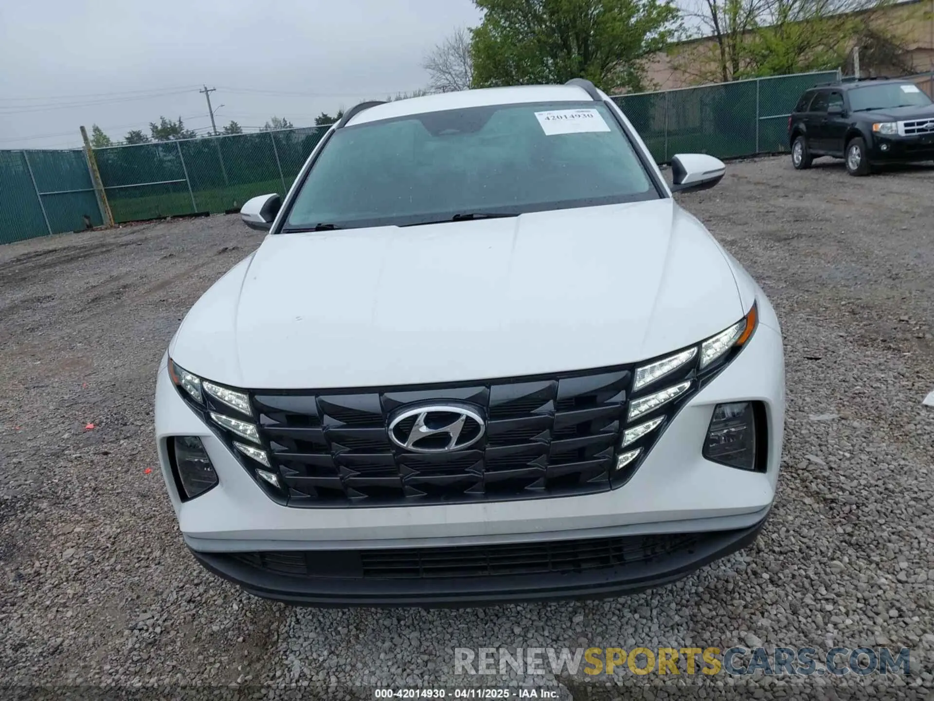 12 fotografías del automóvil dañado 5NMJBCAE3PH214971 HYUNDAI TUCSON 2023