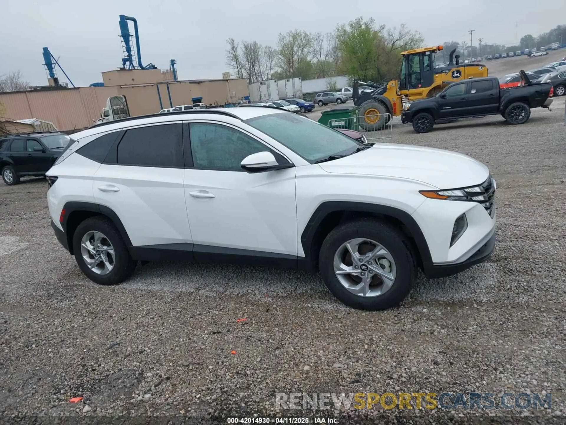 13 fotografías del automóvil dañado 5NMJBCAE3PH214971 HYUNDAI TUCSON 2023