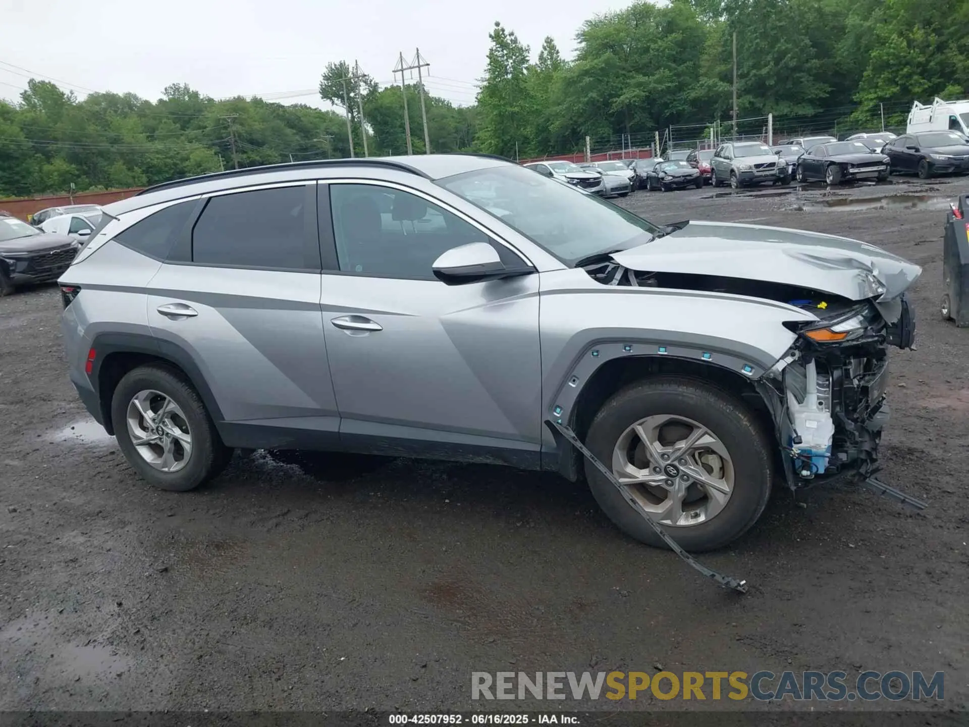 13 fotografías del automóvil dañado 5NMJBCAE3PH219653 HYUNDAI TUCSON 2023