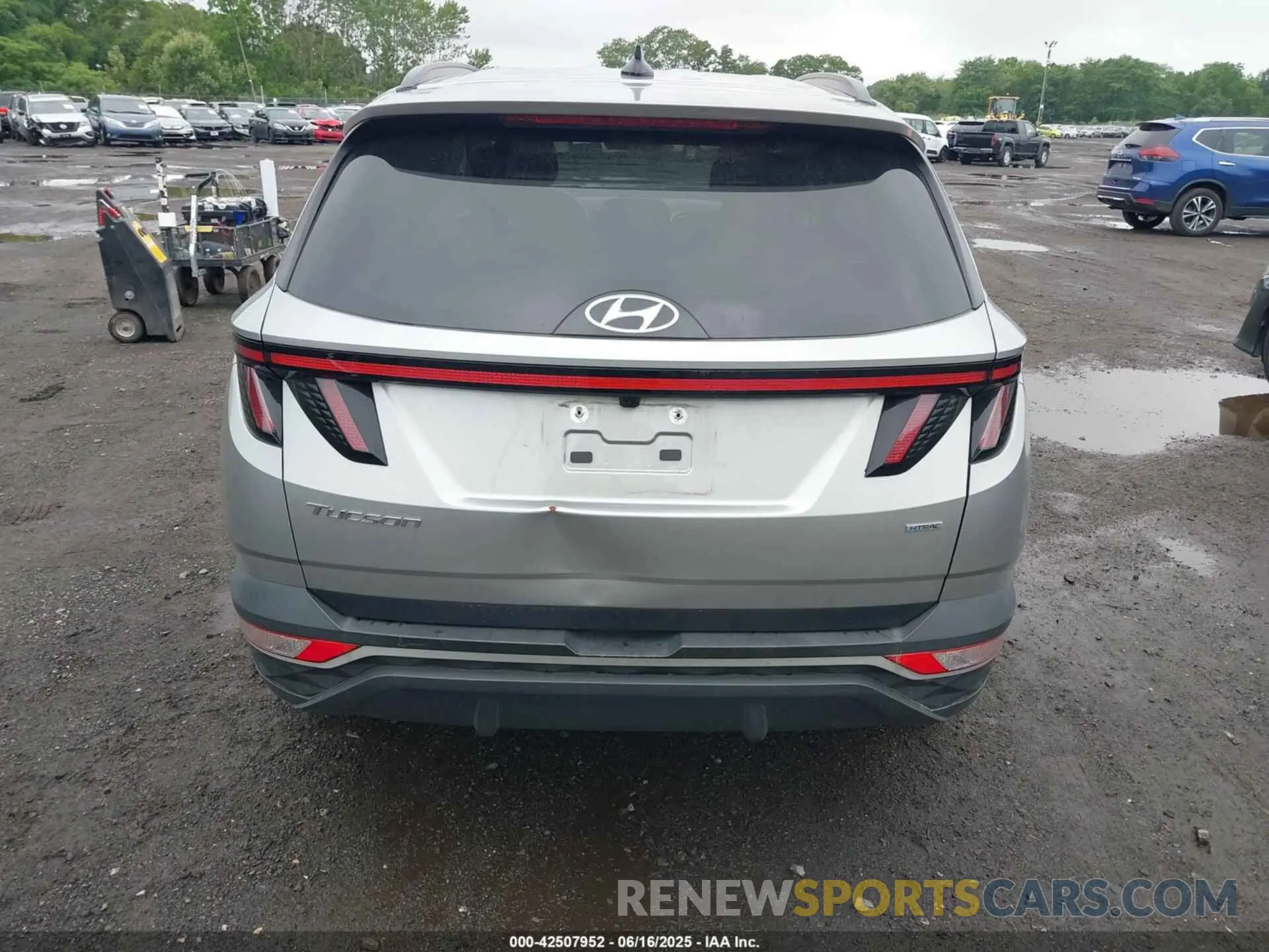 16 fotografías del automóvil dañado 5NMJBCAE3PH219653 HYUNDAI TUCSON 2023