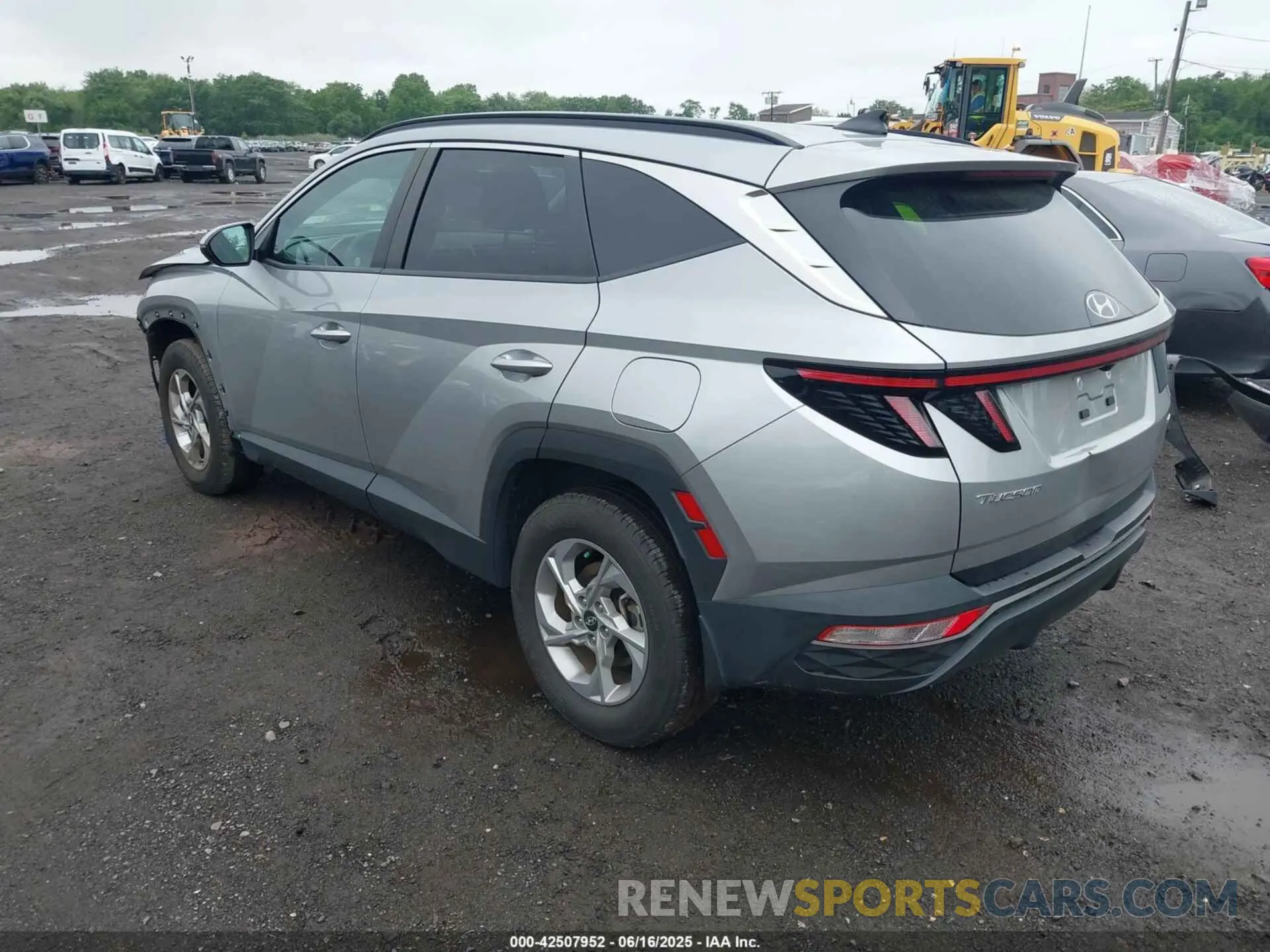 3 fotografías del automóvil dañado 5NMJBCAE3PH219653 HYUNDAI TUCSON 2023