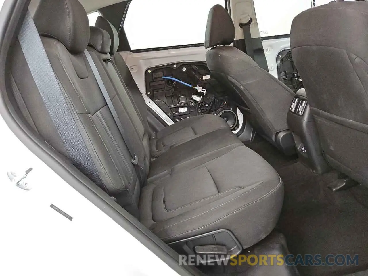11 fotografías del automóvil dañado 5NMJBCAE3PH277214 HYUNDAI TUCSON 2023