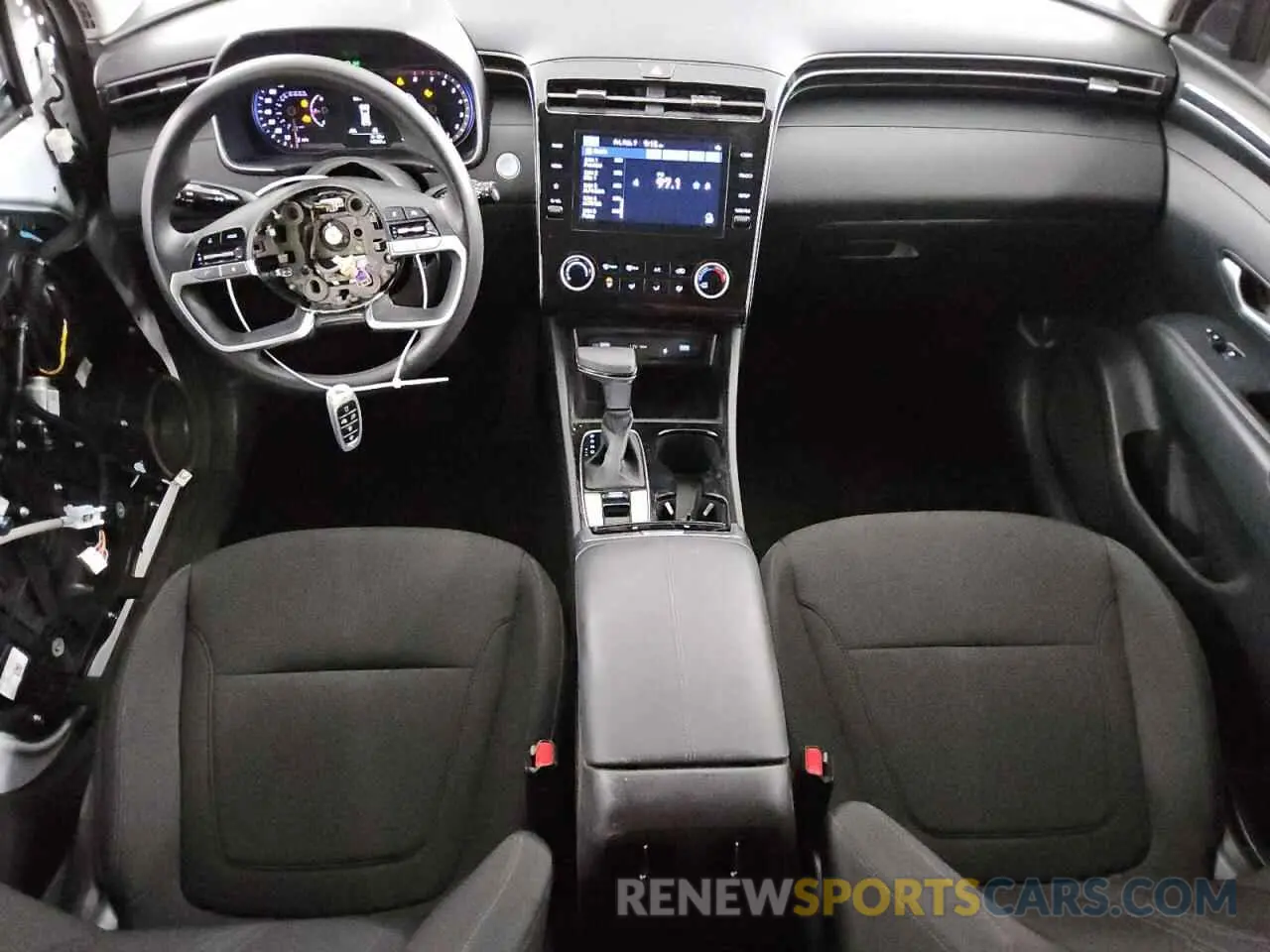 8 fotografías del automóvil dañado 5NMJBCAE3PH277214 HYUNDAI TUCSON 2023