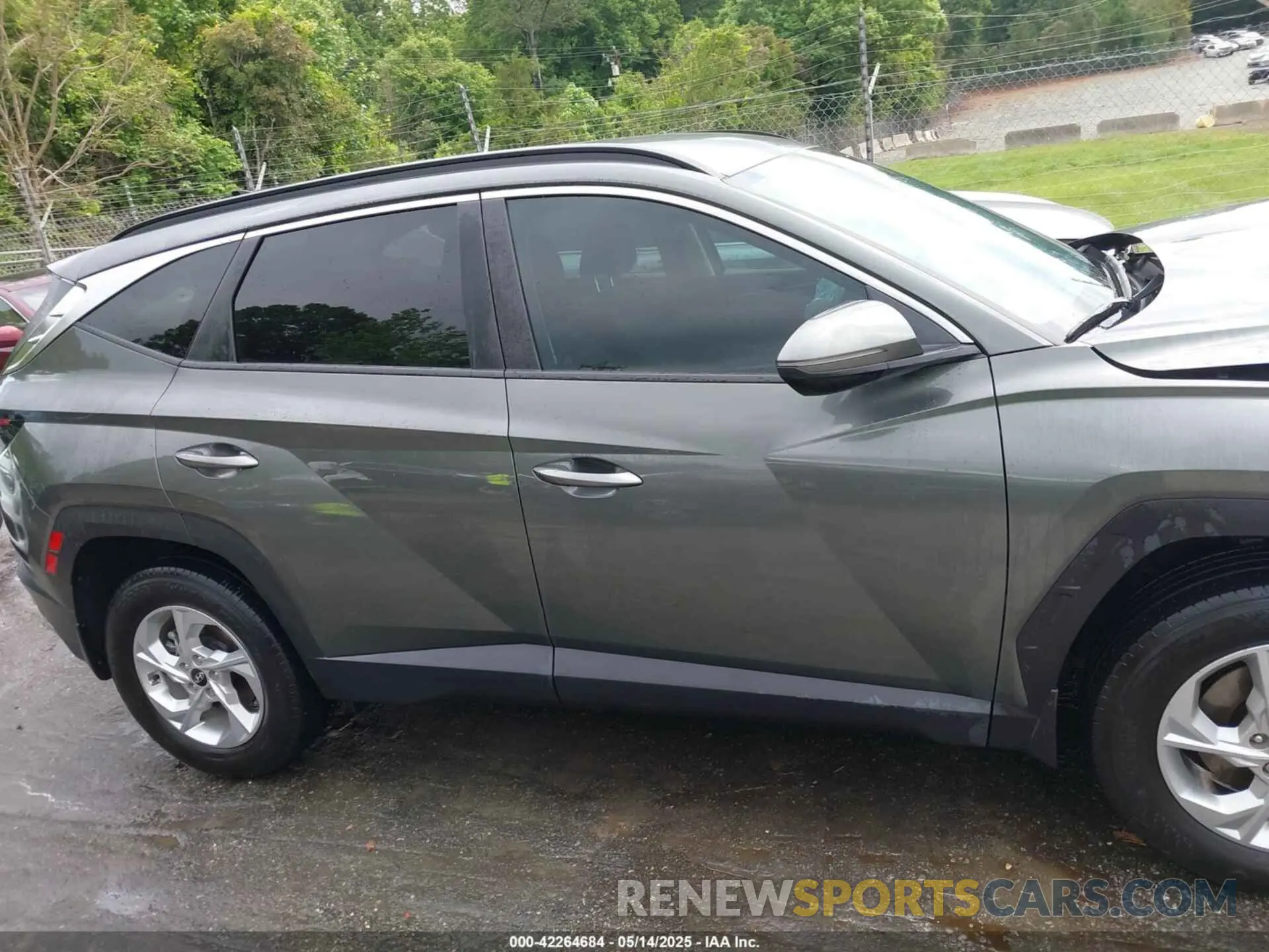 13 fotografías del automóvil dañado 5NMJBCAE4PH238244 HYUNDAI TUCSON 2023