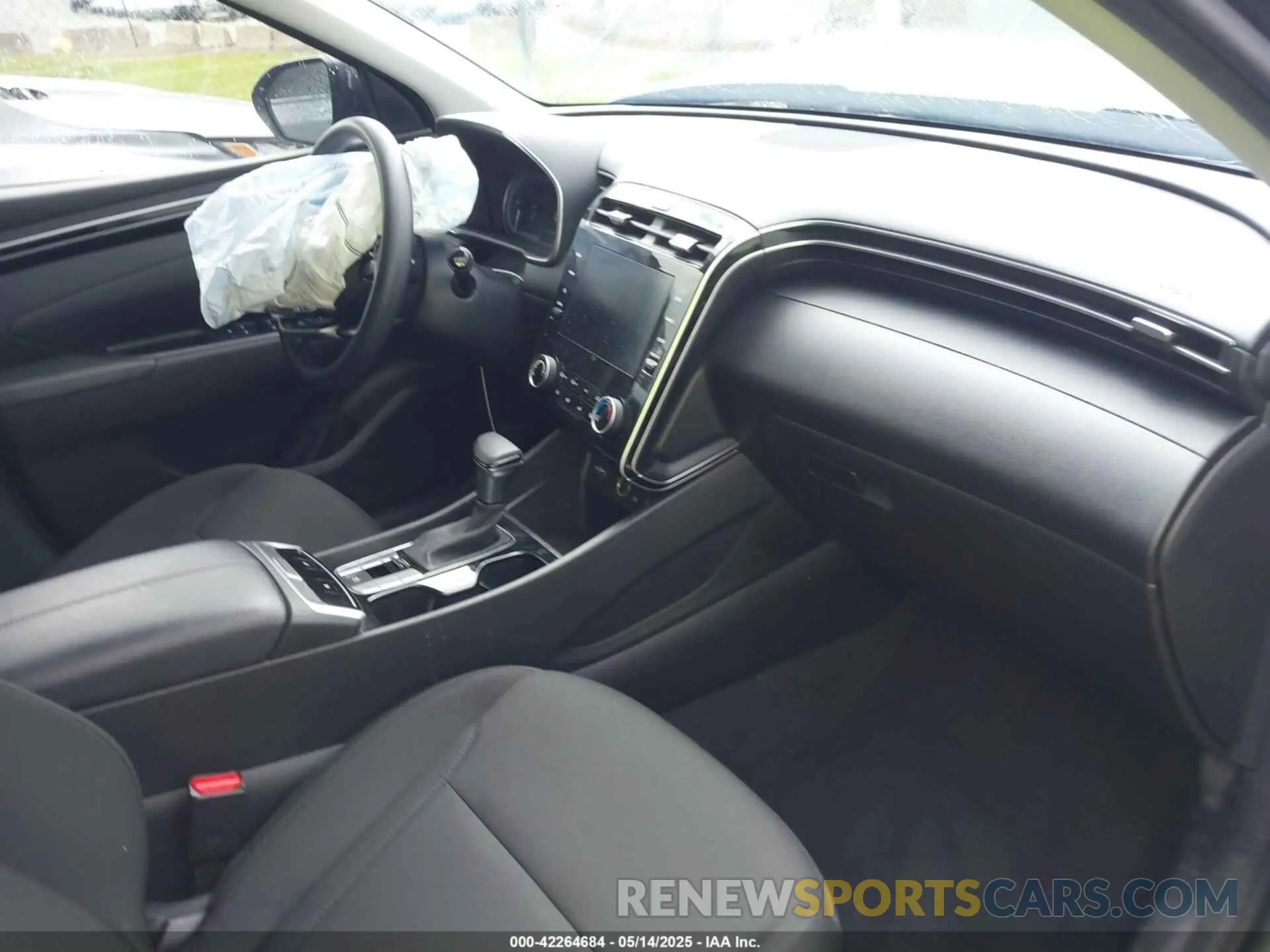 5 fotografías del automóvil dañado 5NMJBCAE4PH238244 HYUNDAI TUCSON 2023