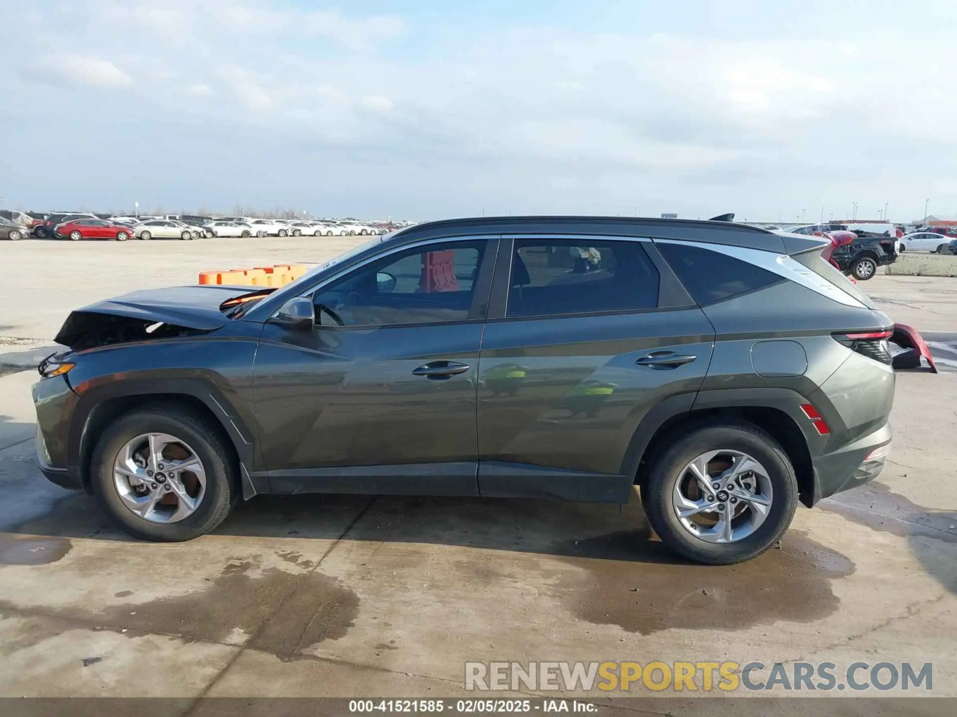 14 fotografías del automóvil dañado 5NMJBCAE5PH173078 HYUNDAI TUCSON 2023