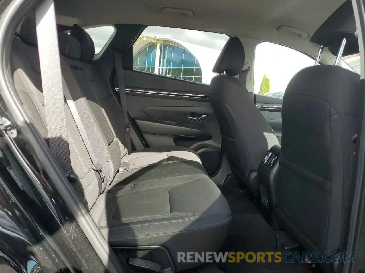 11 fotografías del automóvil dañado 5NMJBCAE5PH232002 HYUNDAI TUCSON 2023