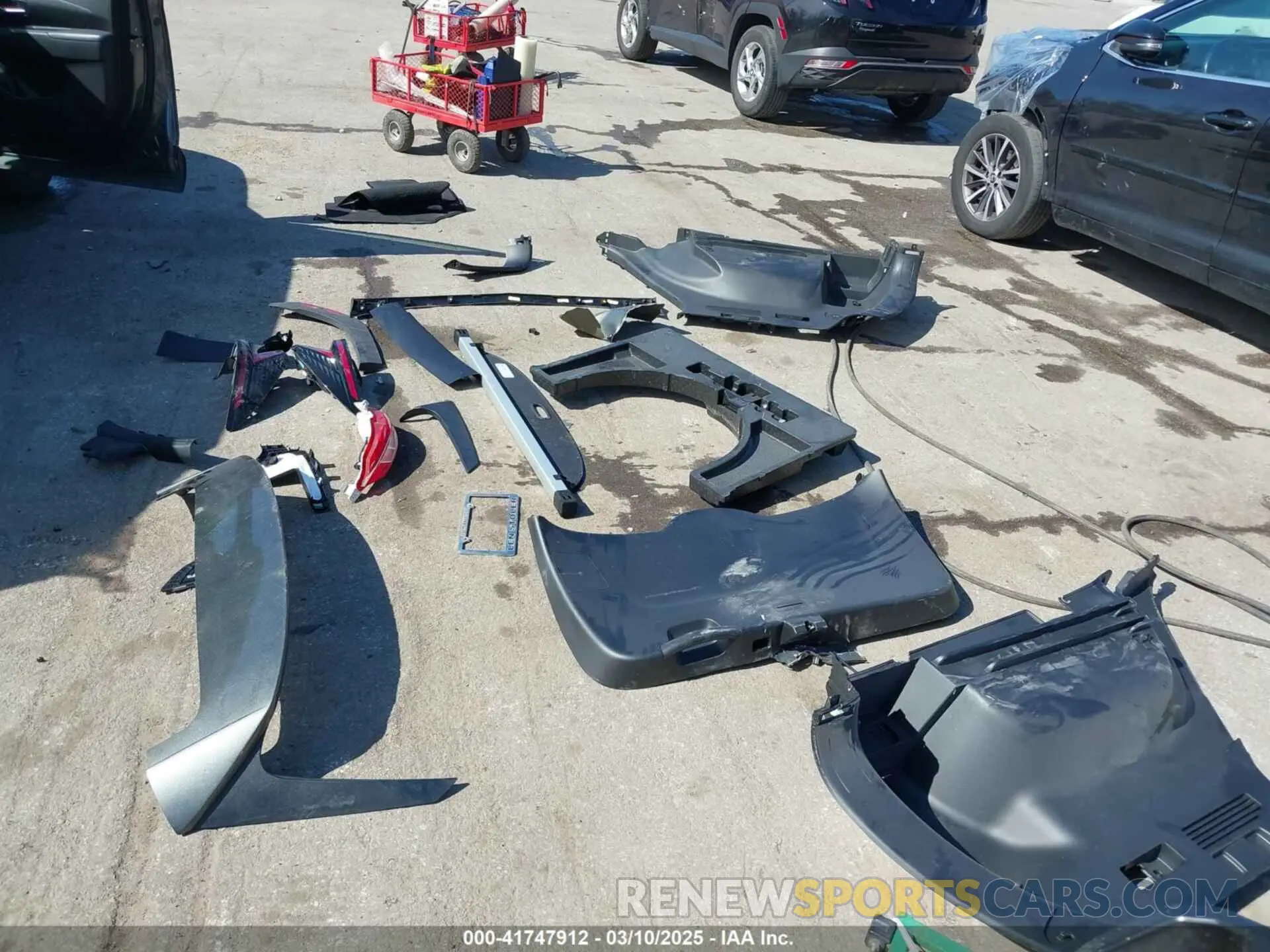 12 fotografías del automóvil dañado 5NMJBCAE5PH237670 HYUNDAI TUCSON 2023