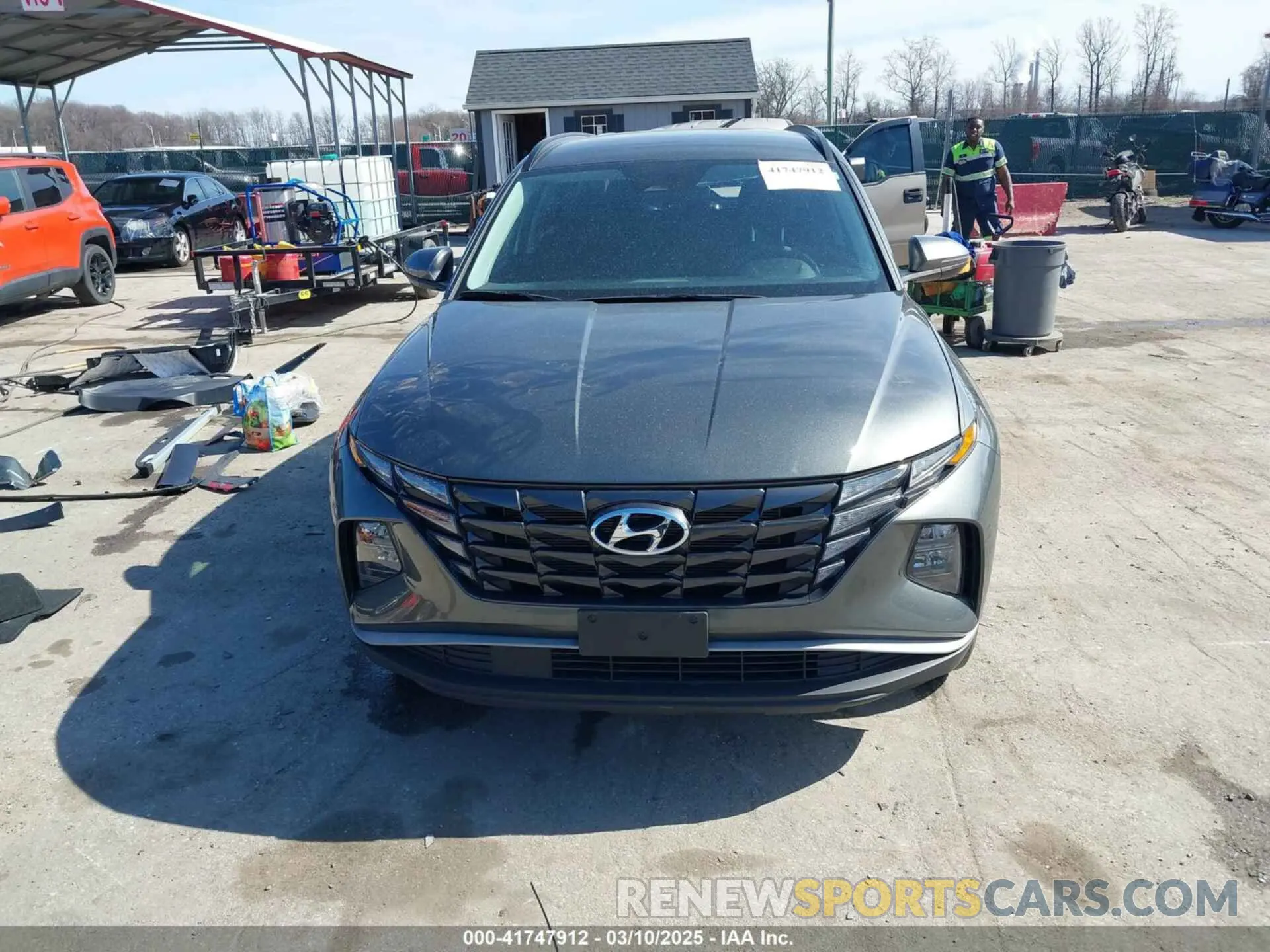 13 fotografías del automóvil dañado 5NMJBCAE5PH237670 HYUNDAI TUCSON 2023