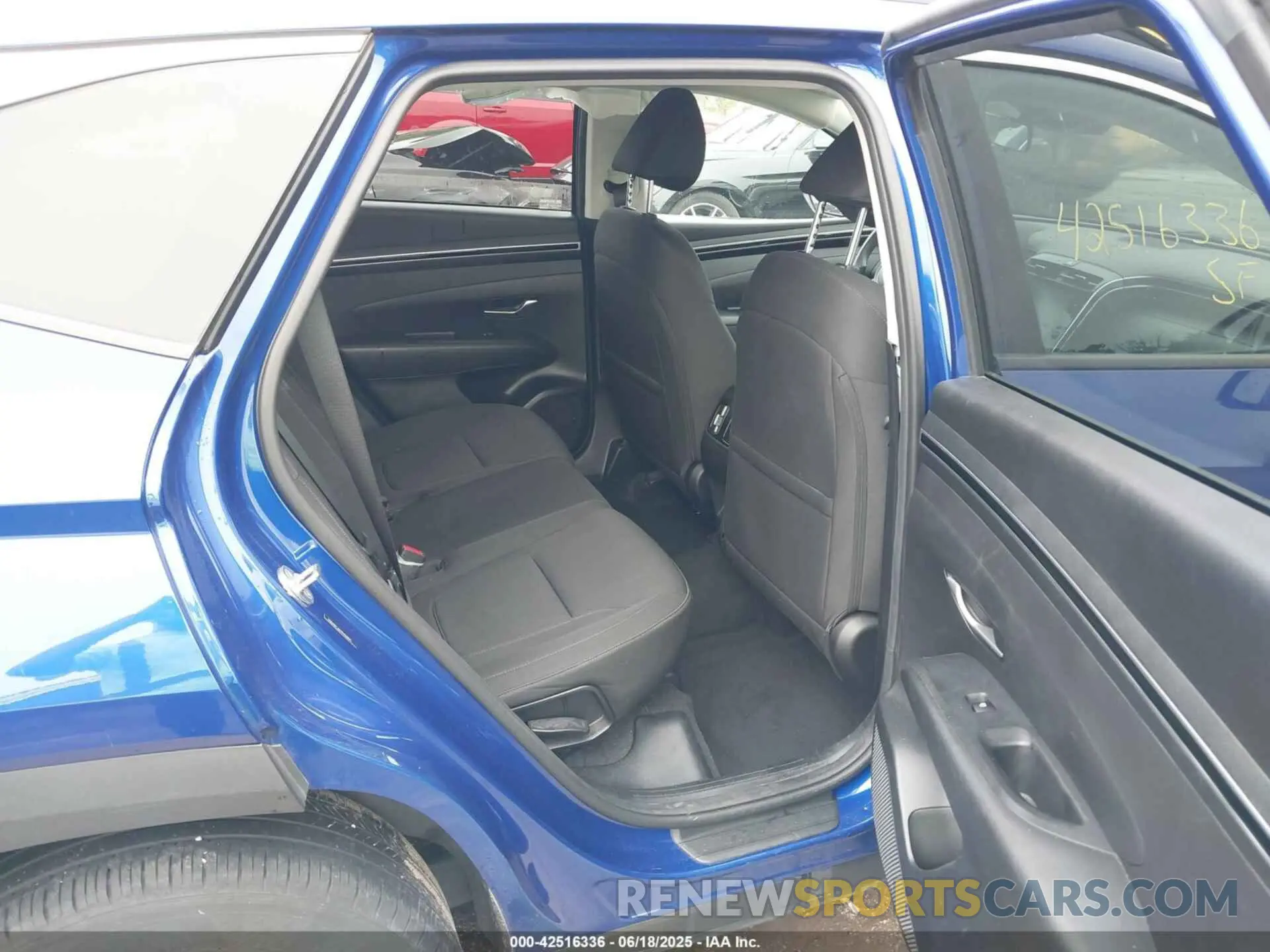 8 fotografías del automóvil dañado 5NMJBCAE7PH168075 HYUNDAI TUCSON 2023