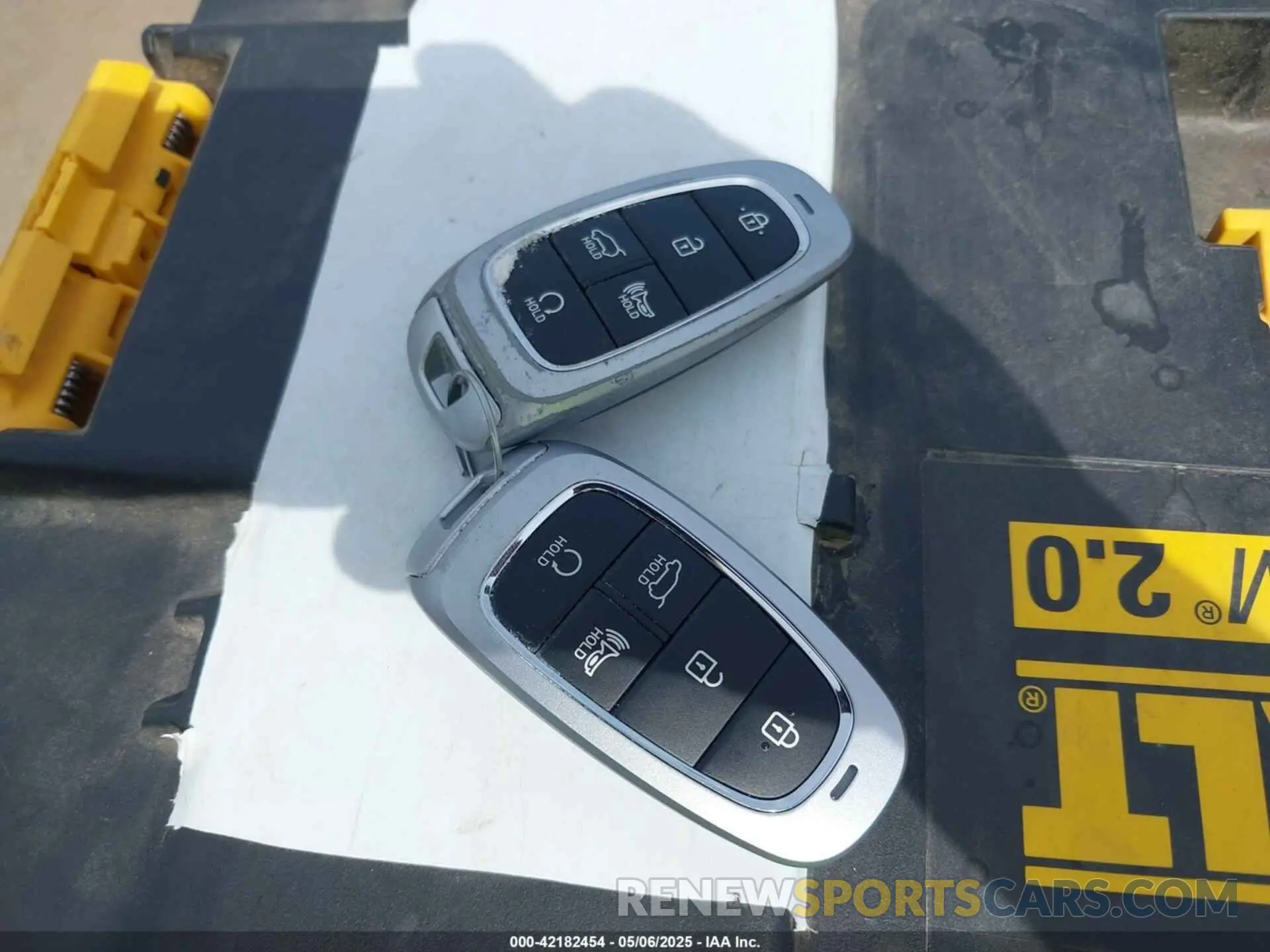11 fotografías del automóvil dañado 5NMJBCAE7PH186091 HYUNDAI TUCSON 2023