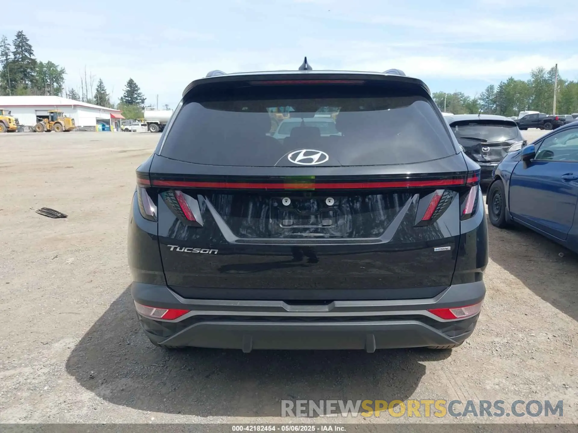 16 fotografías del automóvil dañado 5NMJBCAE7PH186091 HYUNDAI TUCSON 2023