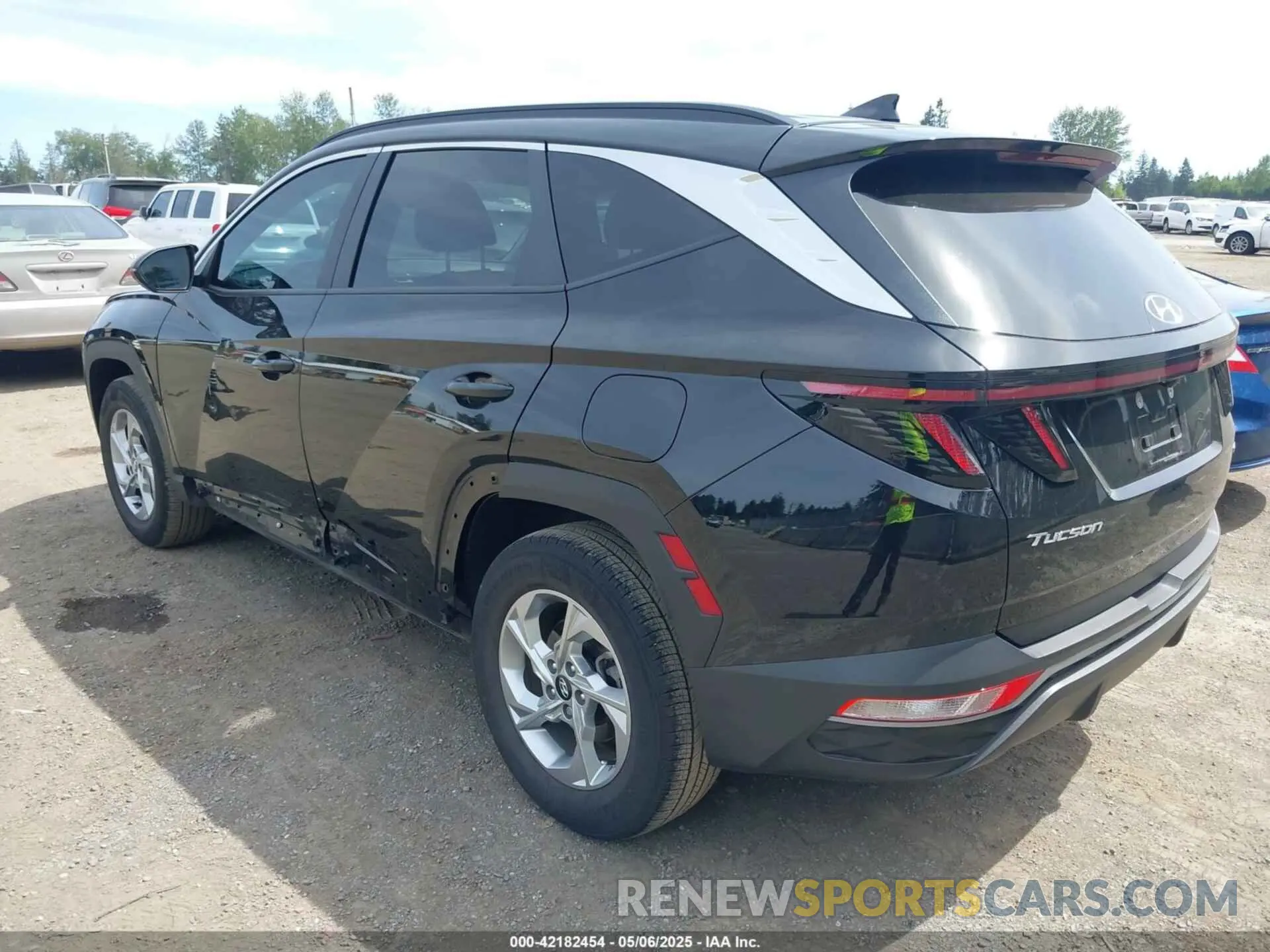 3 fotografías del automóvil dañado 5NMJBCAE7PH186091 HYUNDAI TUCSON 2023
